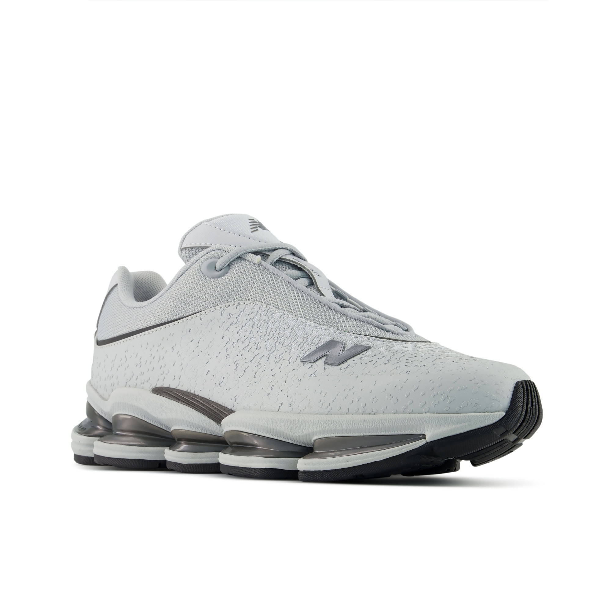 New Balance 2000S Grey Black Front