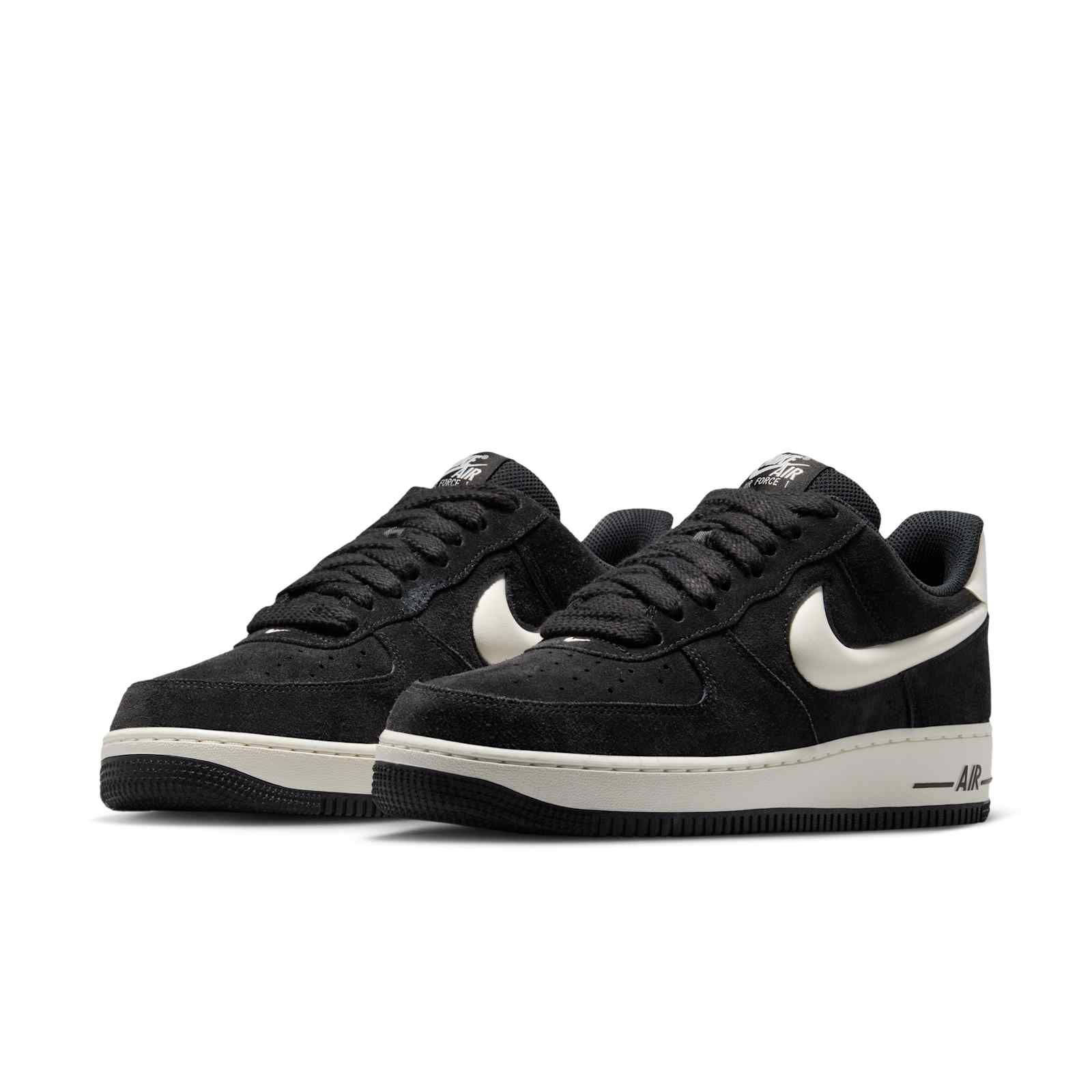 Nike Air Force 1 07 LV8 Black Sail IU7592-001 front