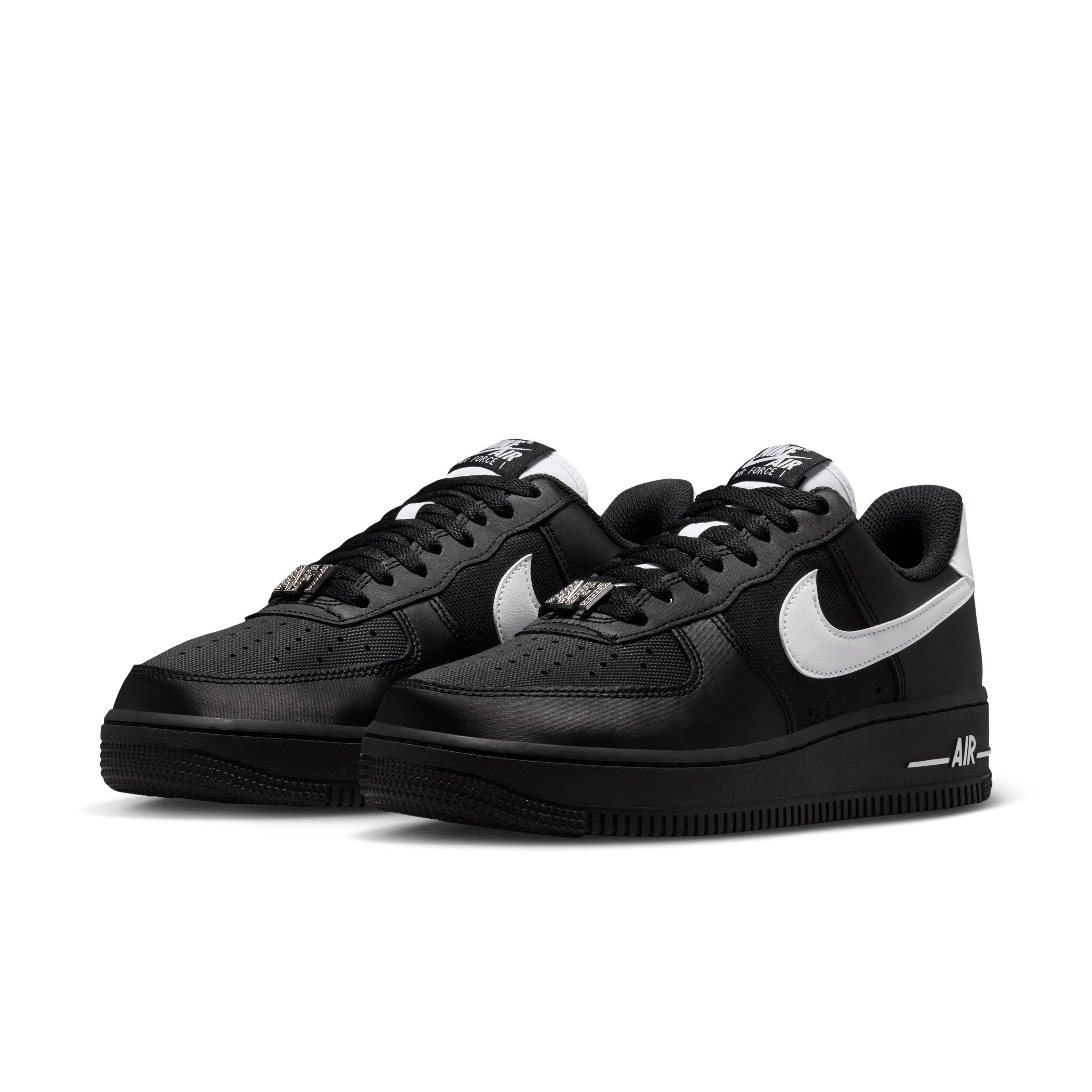 Nike Air Force 1 07 SE Black Metallic Silver White IV4721-001 front