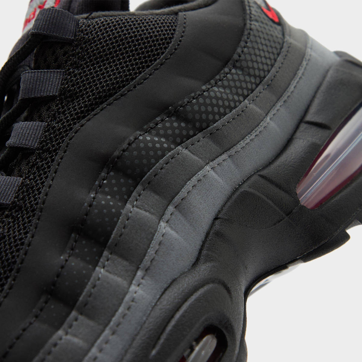 Nike Air Max 95 Black Red Anthracite Detail