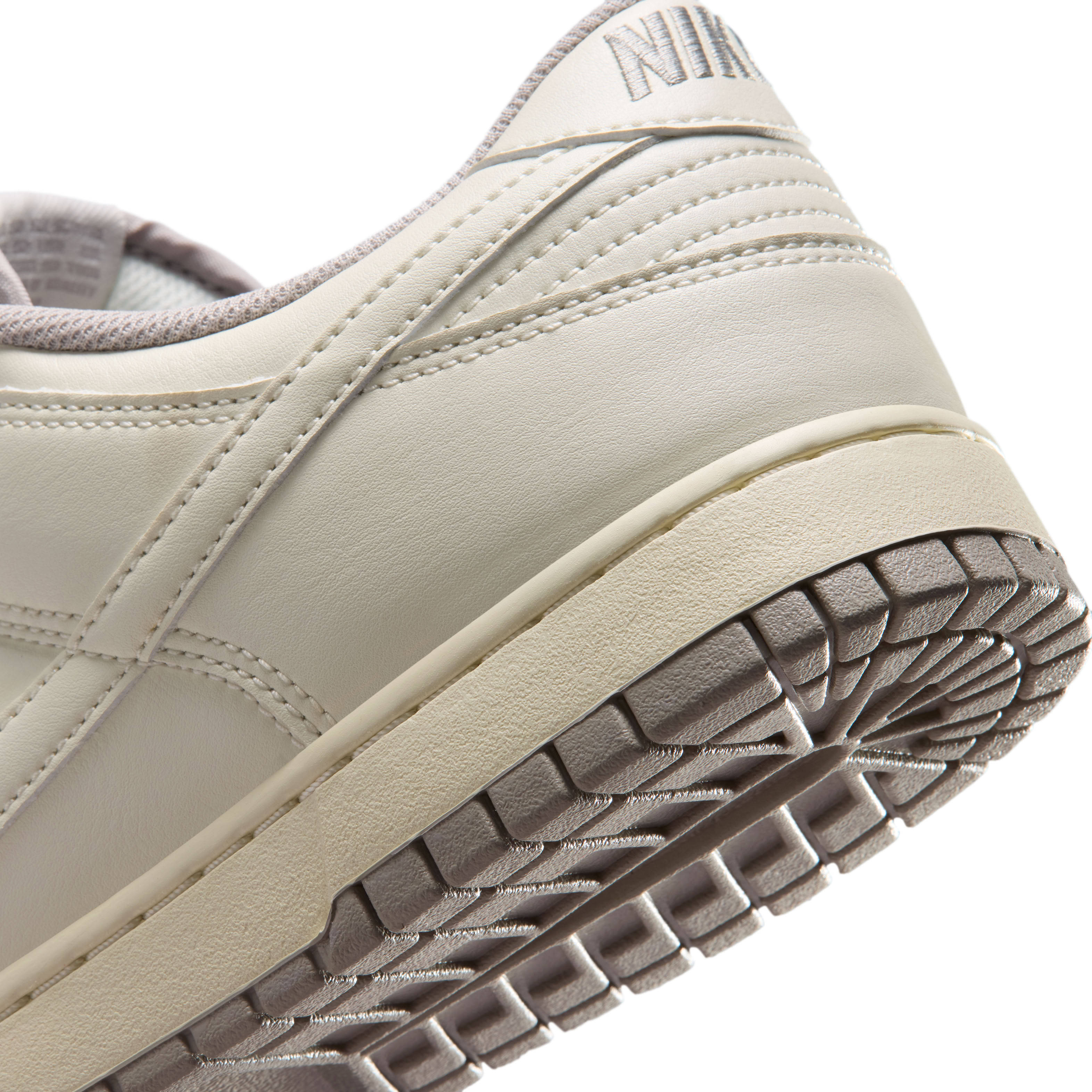 Nike Dunk Low Retro Soft Pearl College Grey Detail 1