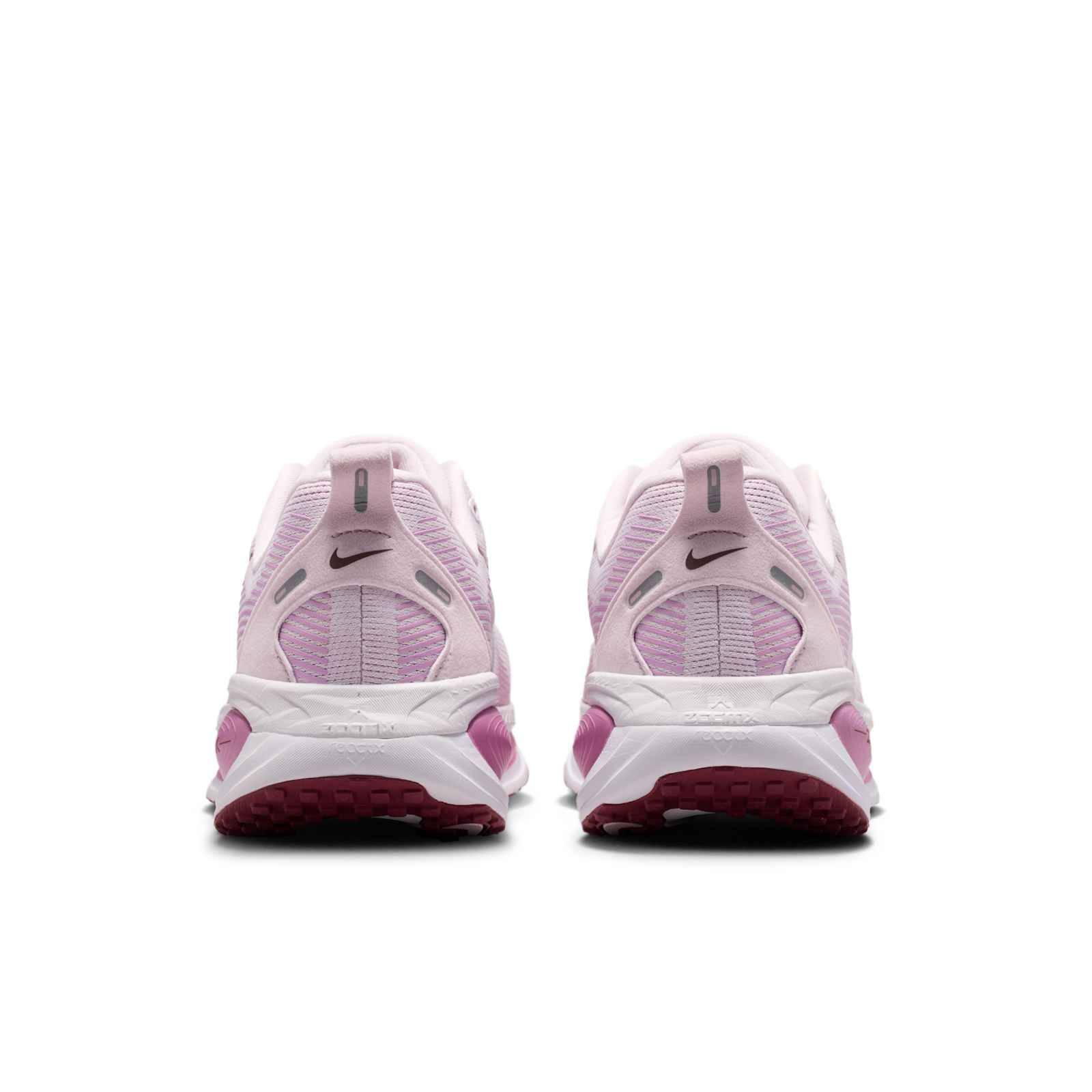 Nike Vomero 18 Bleached Lilac Pink HM6804-500 back (1)