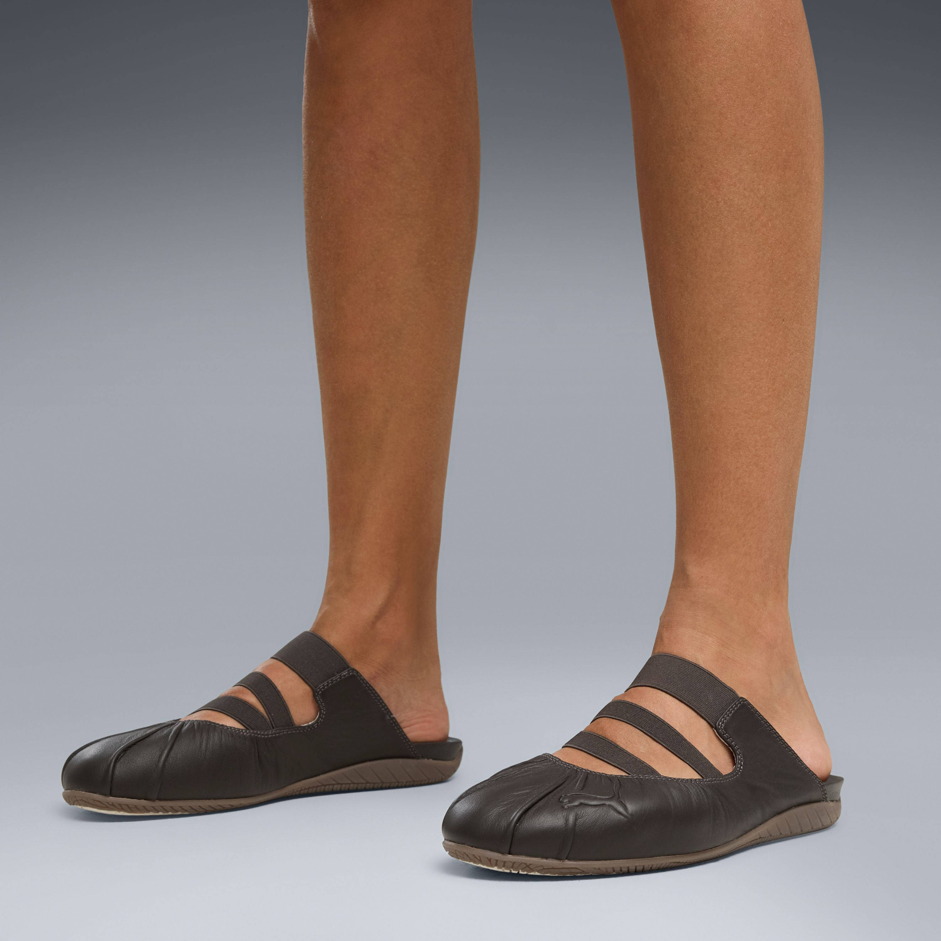 PUMA Speedcat Mule Espresso Bean Coffee 409618-03 on foot