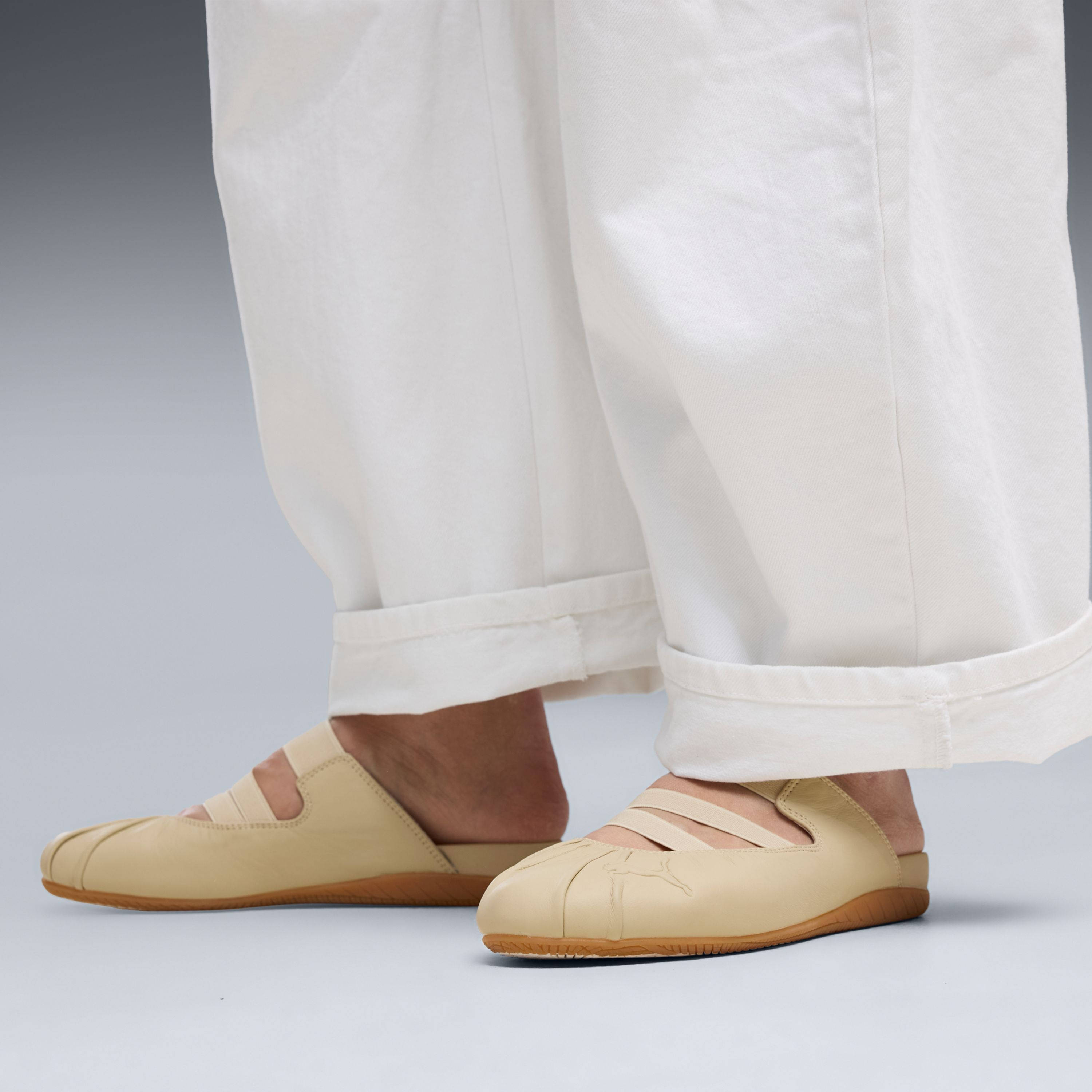PUMA Speedcat Mule Toasted Almond Caramel 409618-02 on foot