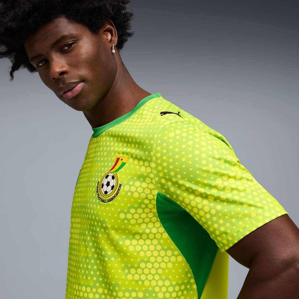 SALEHE BEMBURY x GHANA x PUMA Goalkeeper Jersey Lime 787099-88 logo