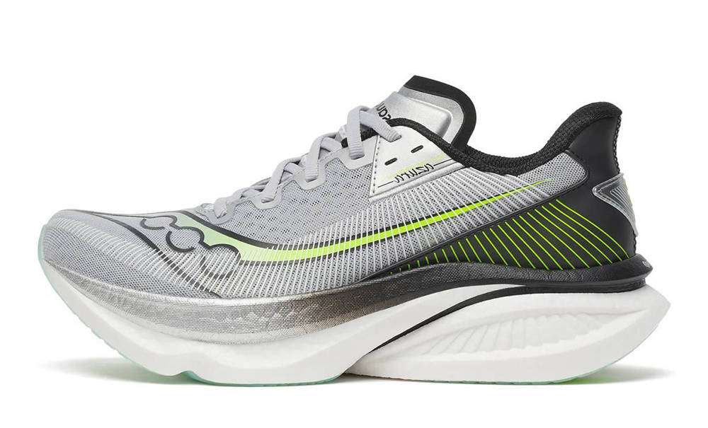 Saucony Endorphin Azura Silver Black S21070-103