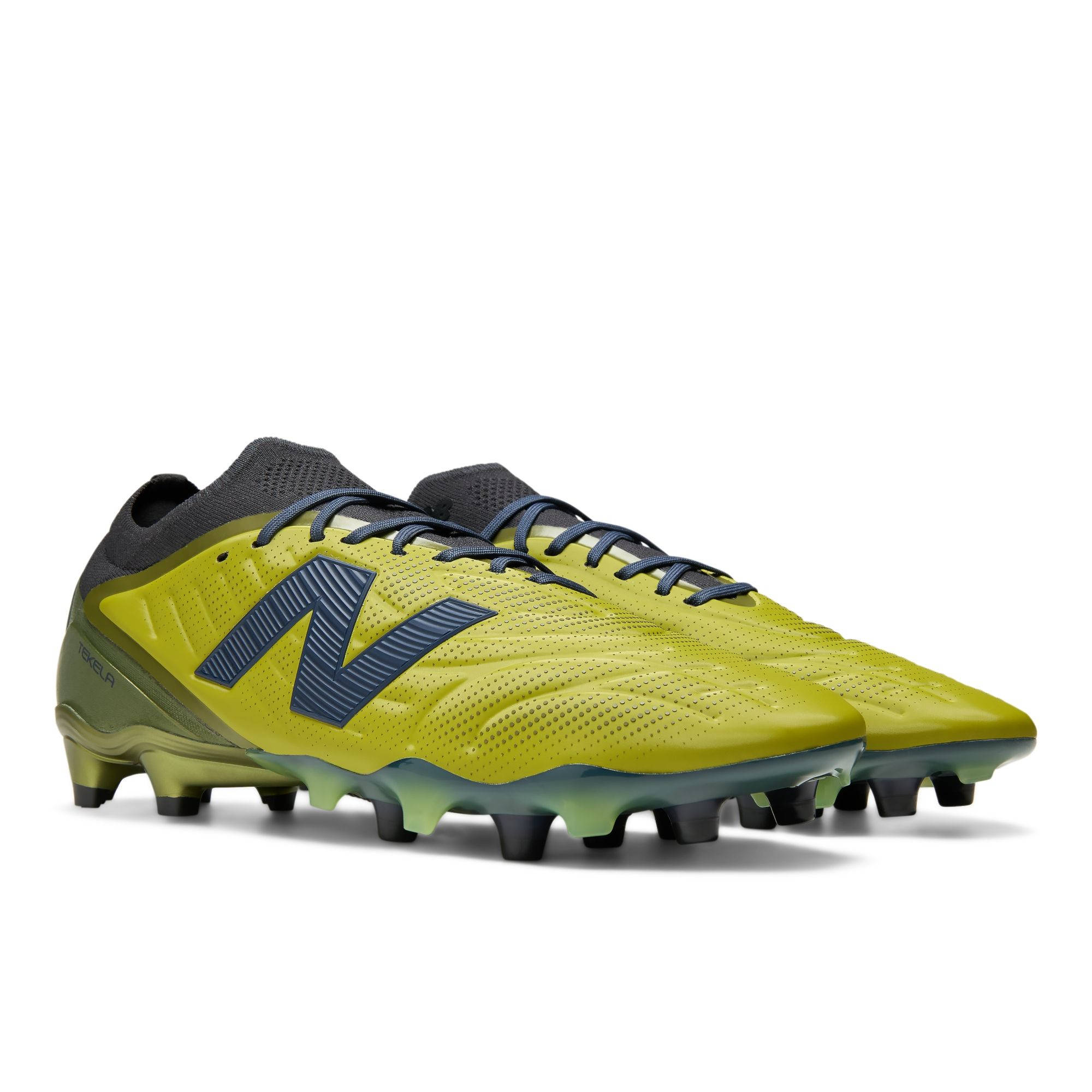 Stone Island x New Balance Tekela 5 Football Boot Green UT1FL6BZ front