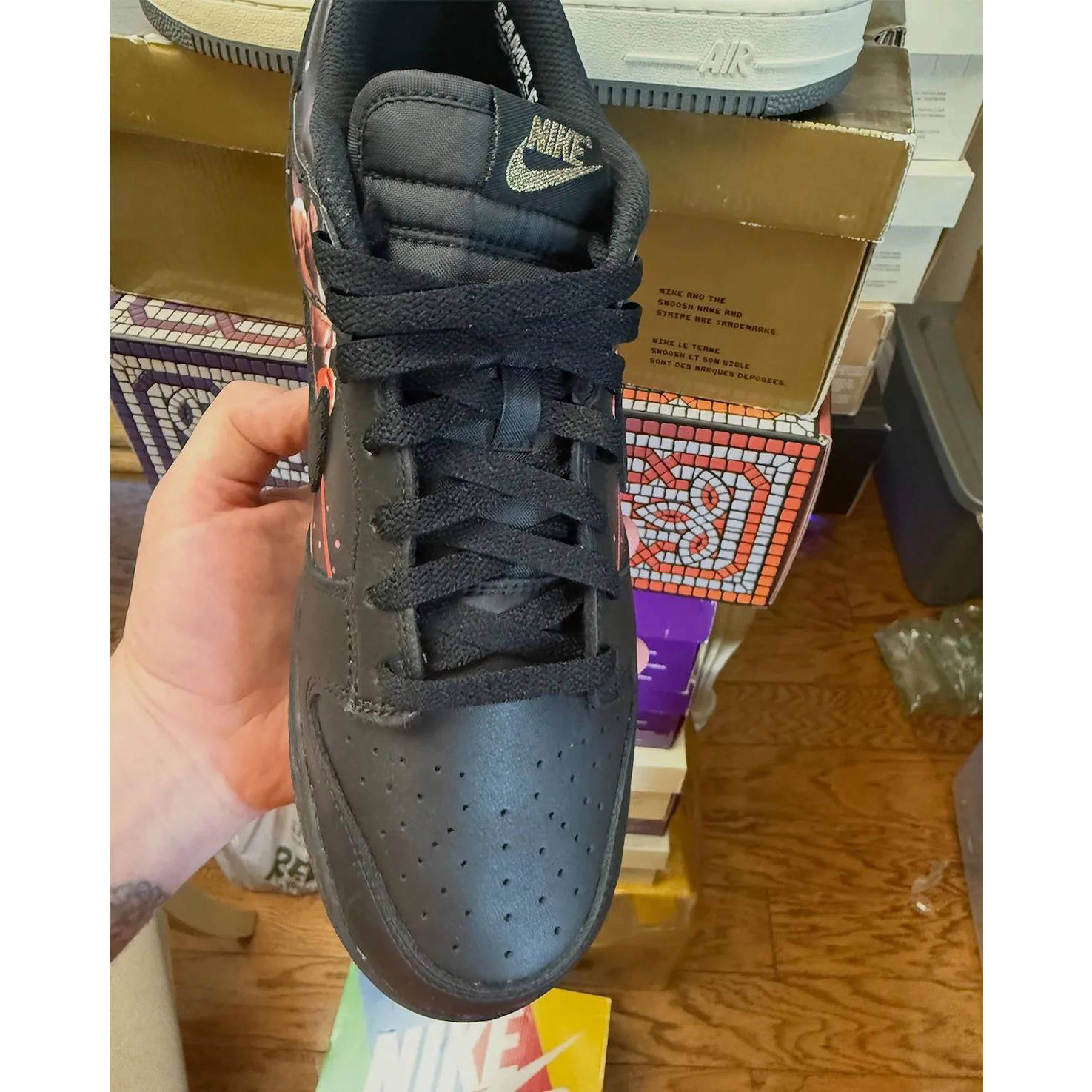 Supreme x Martine Rose x Nike Dunk Low Mike Tyson Black JA1868-001 tongue
