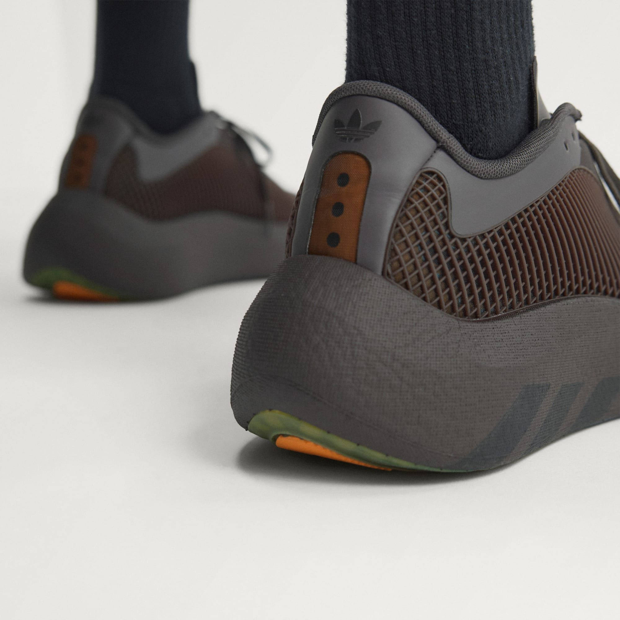 adidas Hyperboost Euphoria LT Brown LA5973 on foot back