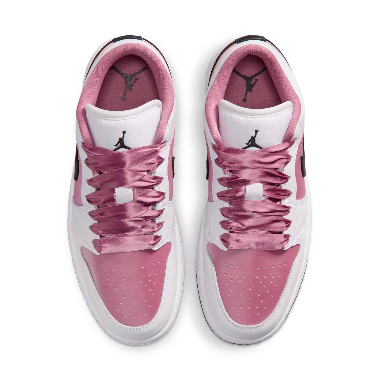 Air Jordan 1 Low SE White Desert Berry IO0668-100 middle
