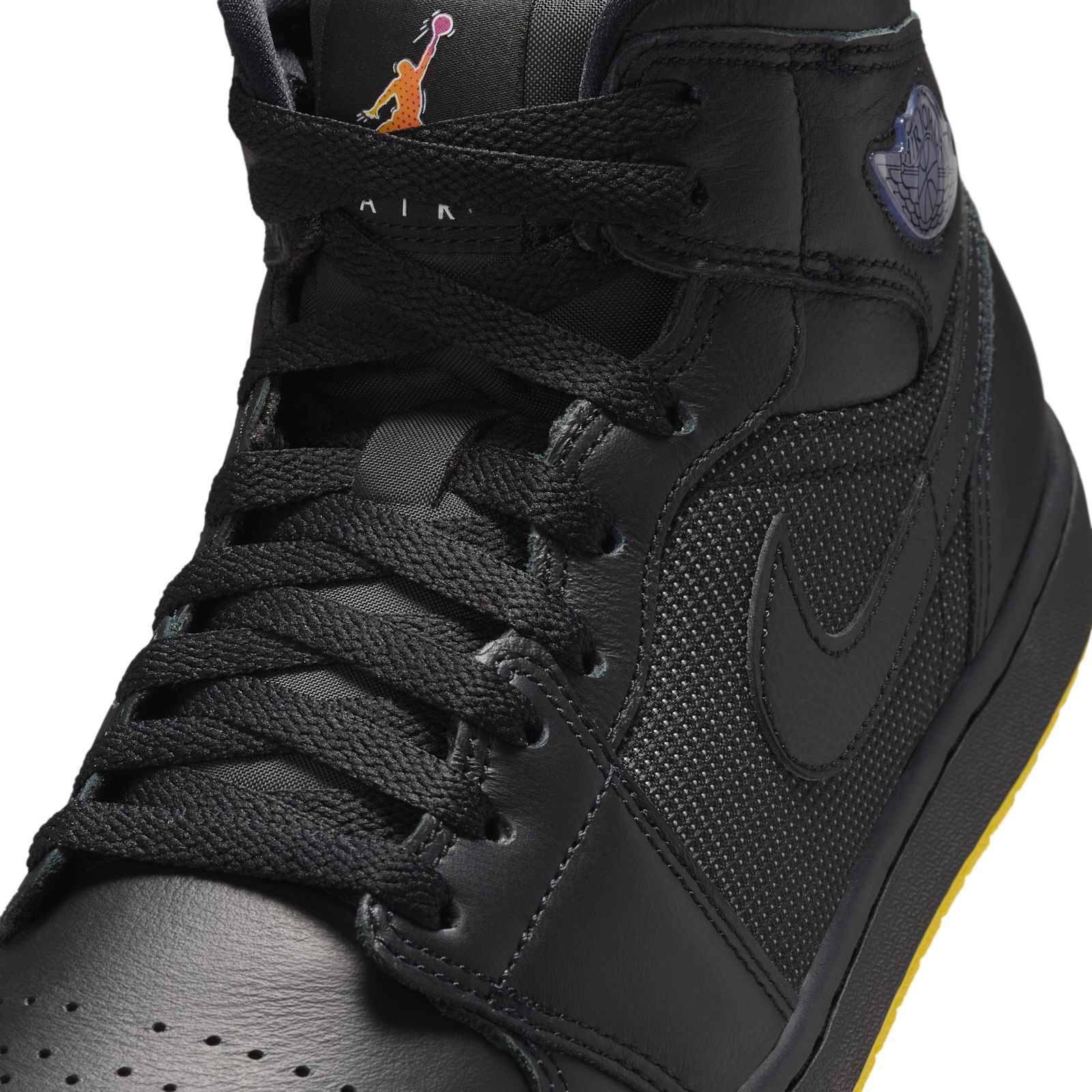 Air Jordan 1 Mid SE Black Opti Yellow IO2052-001 side