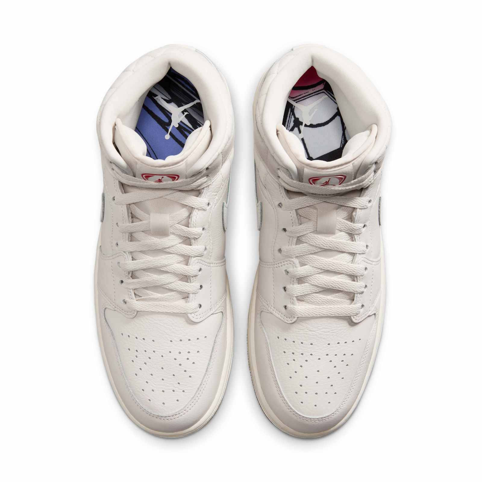 Air Jordan 1 Mid SE Phantom Gum IO2051-001 middle