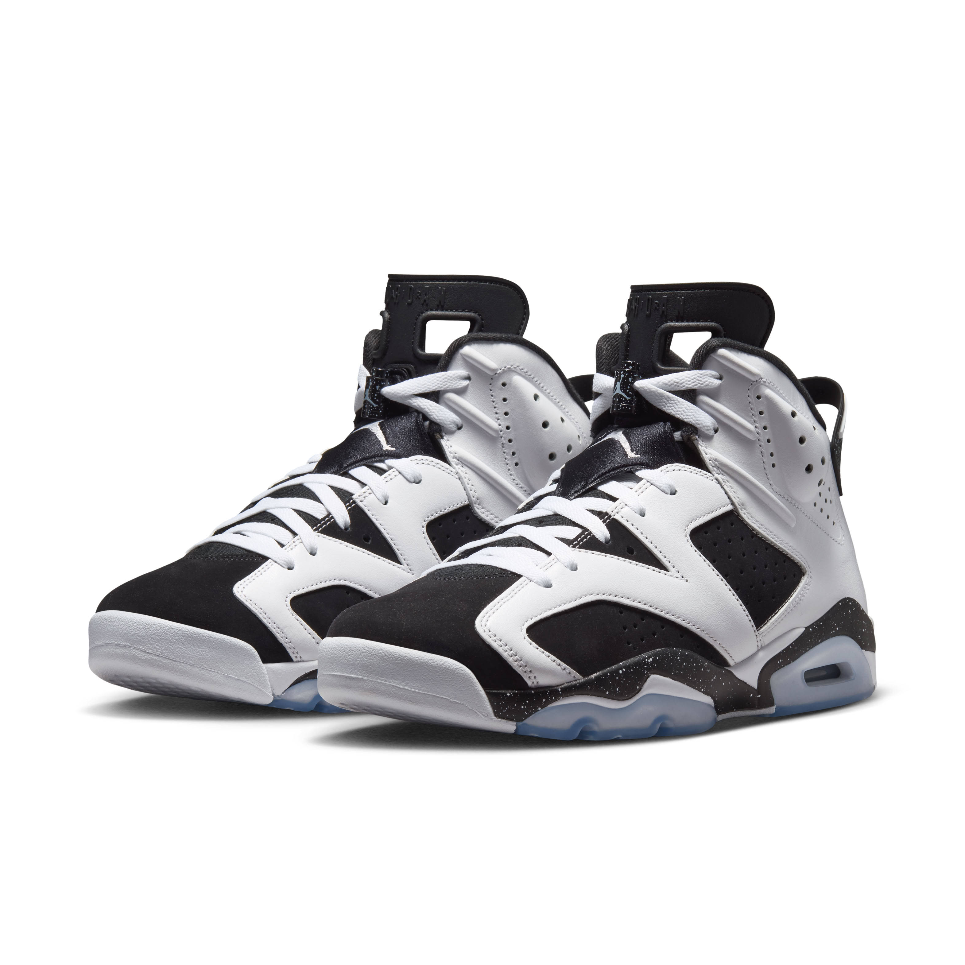 Air Jordan 6 Oreo Pair