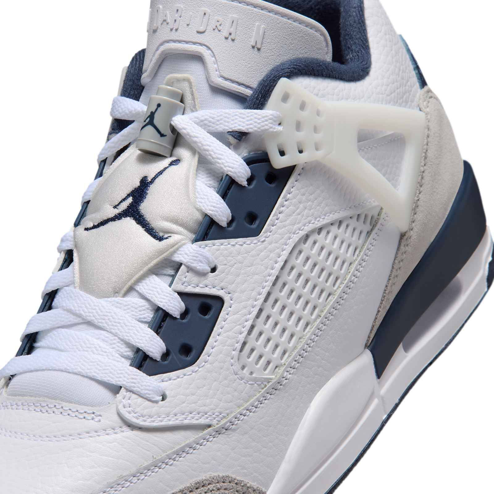 Jordan Spizike Low White Grey Fog IX0358-100 side