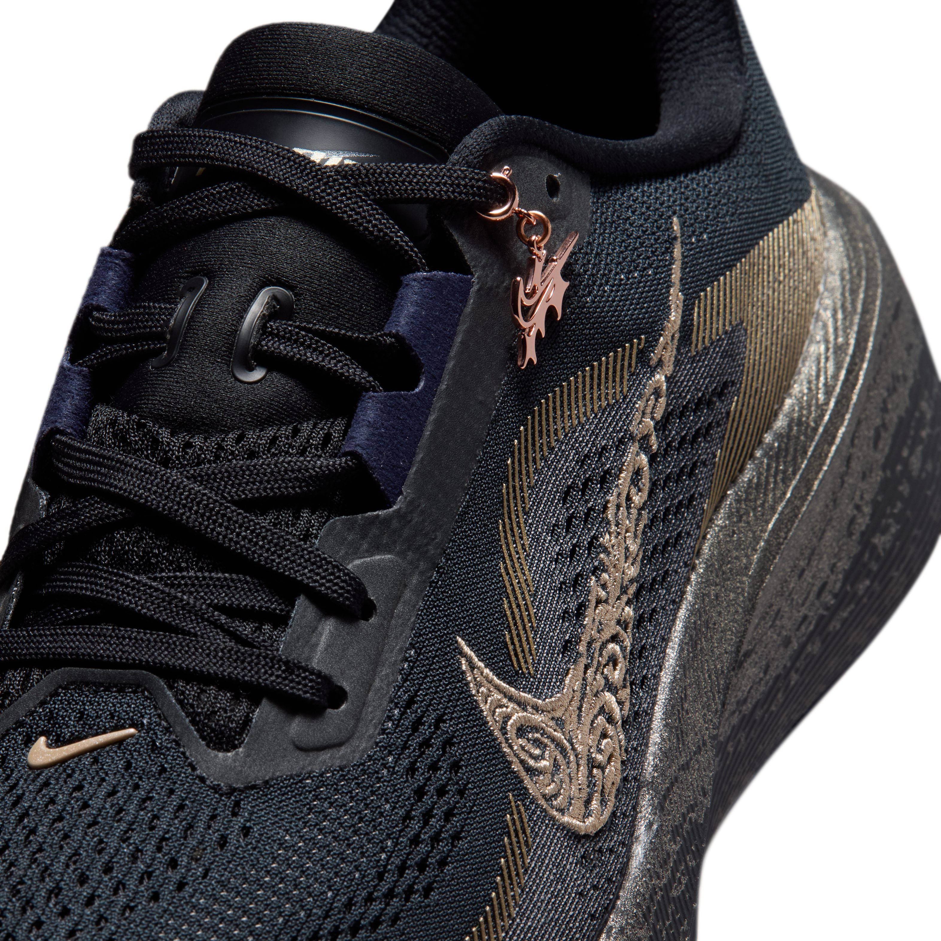 Keely Hodgkinson x Nike Pegasus 42 Black IR7192-001 side