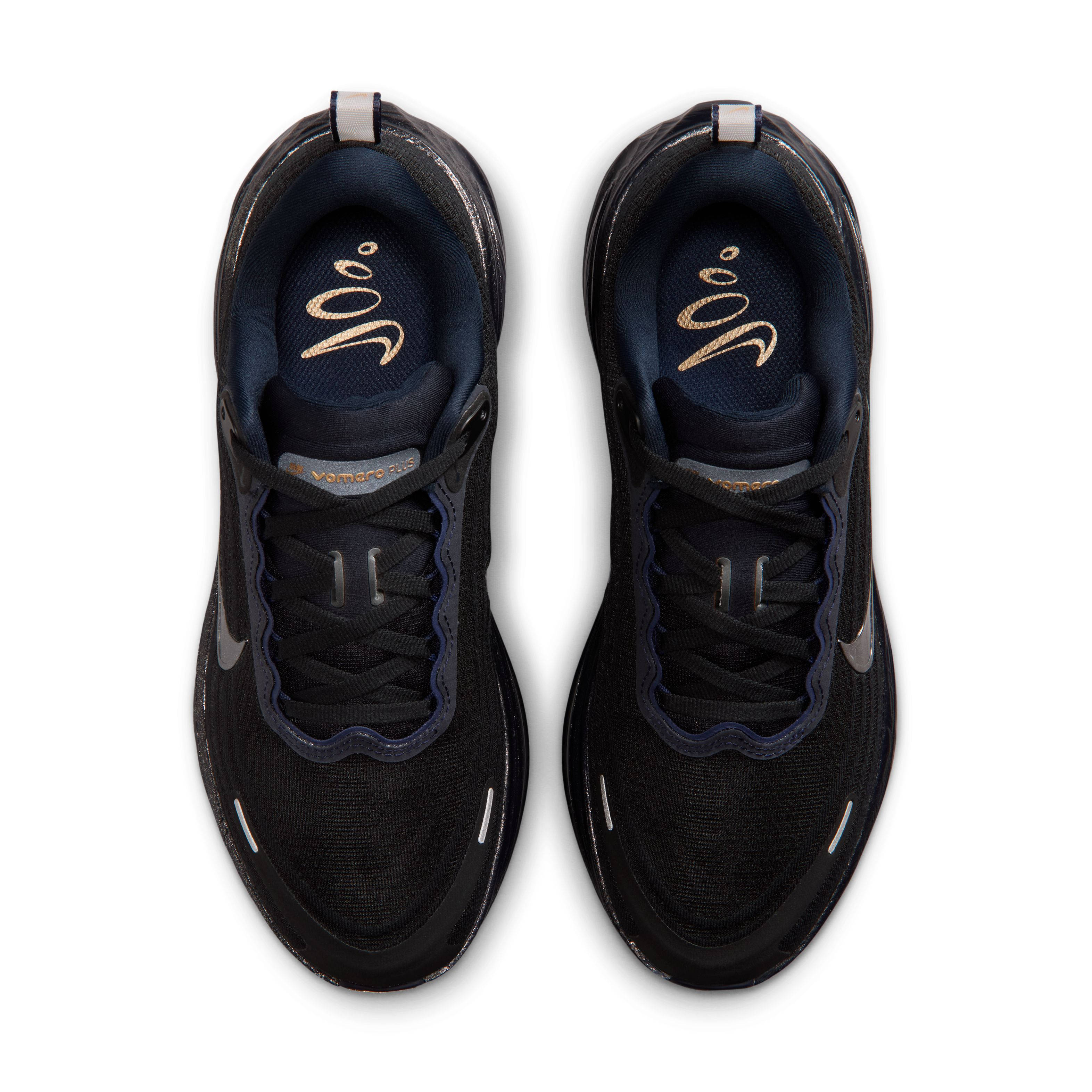 Keely Hodgkinson x Nike Vomero Plus Black Pitch Blue IR7193-400 middle