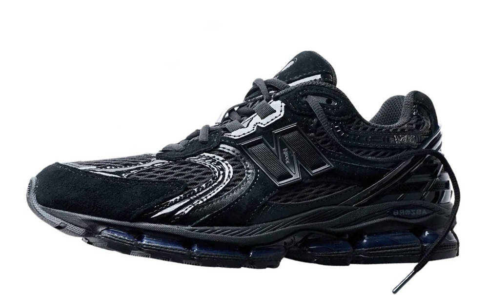 New Balance 1954R Black