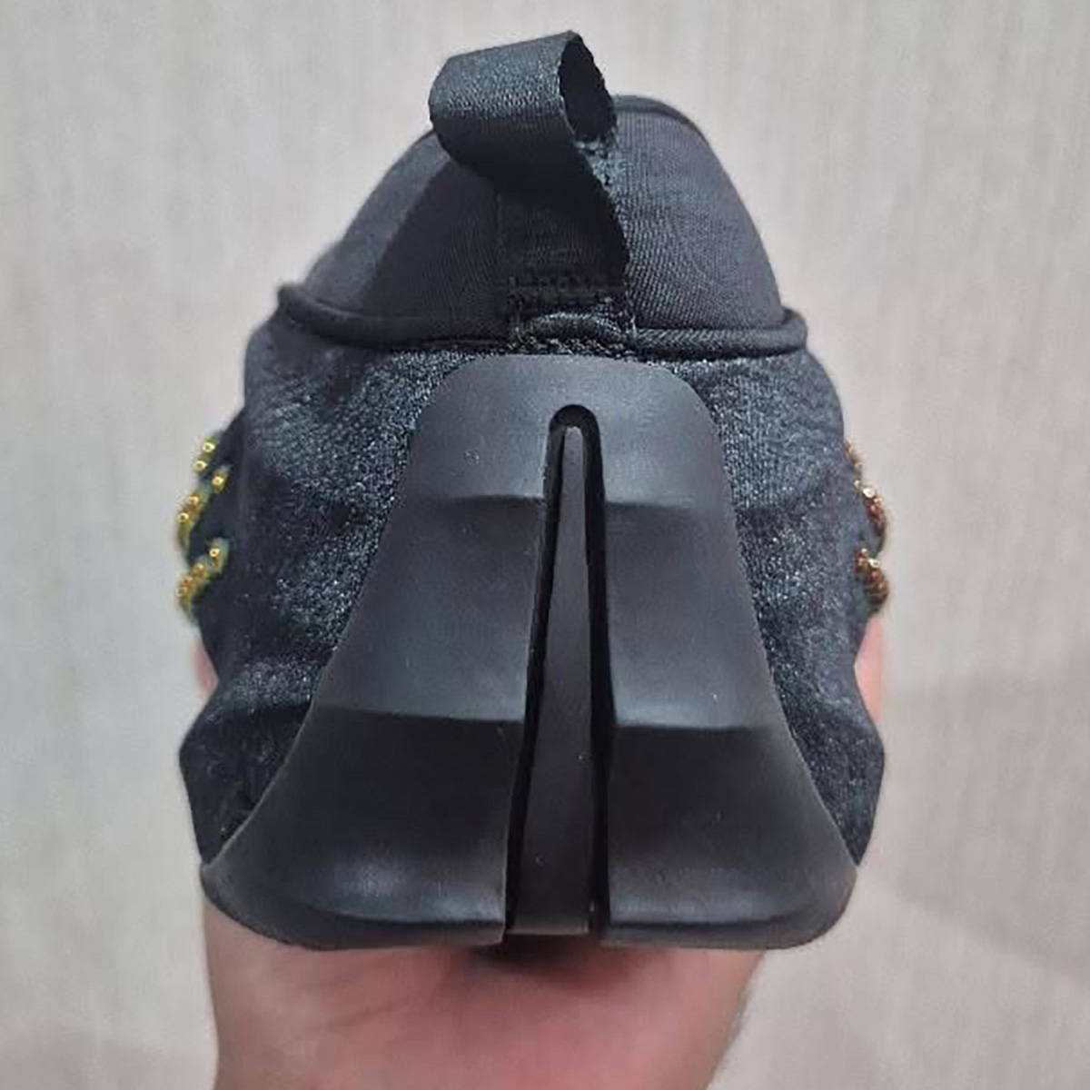 Nike First Sight Shadow Black First Look Heel