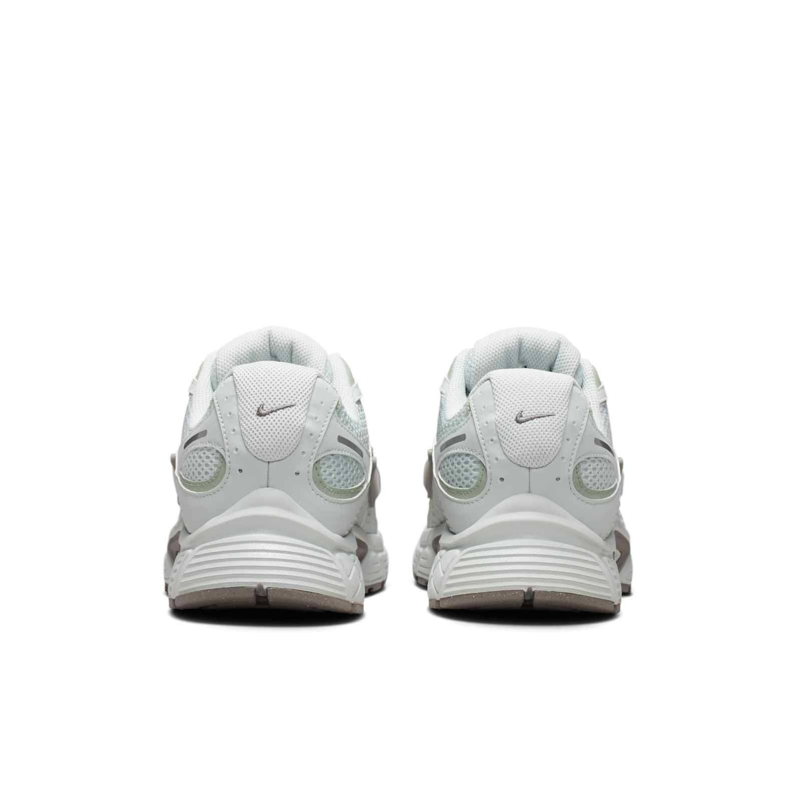 Nike V5 RNR Silver Jade Horizon IO7835-003 back