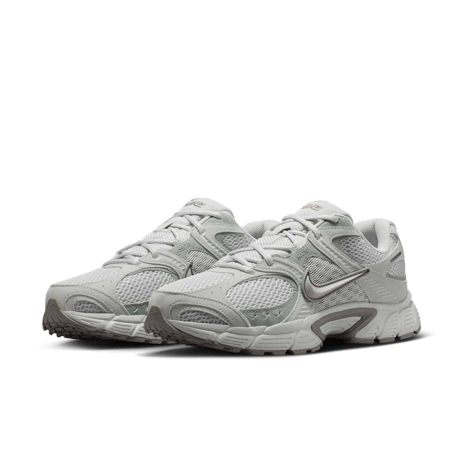 Nike V5 RNR Silver Jade Horizon IO7835-003 front