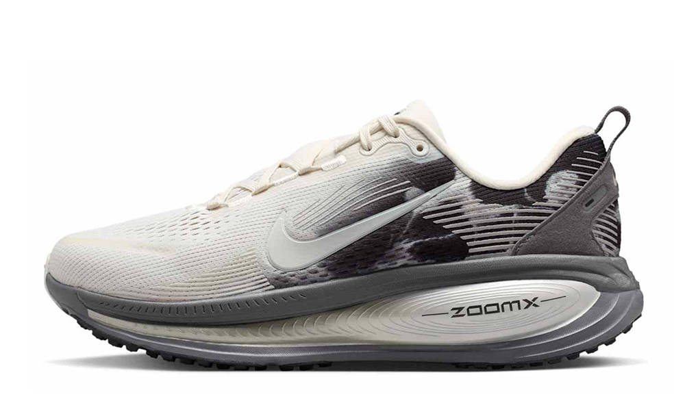 Nike Vomero 18 SE Phantom Sail IF4463-002