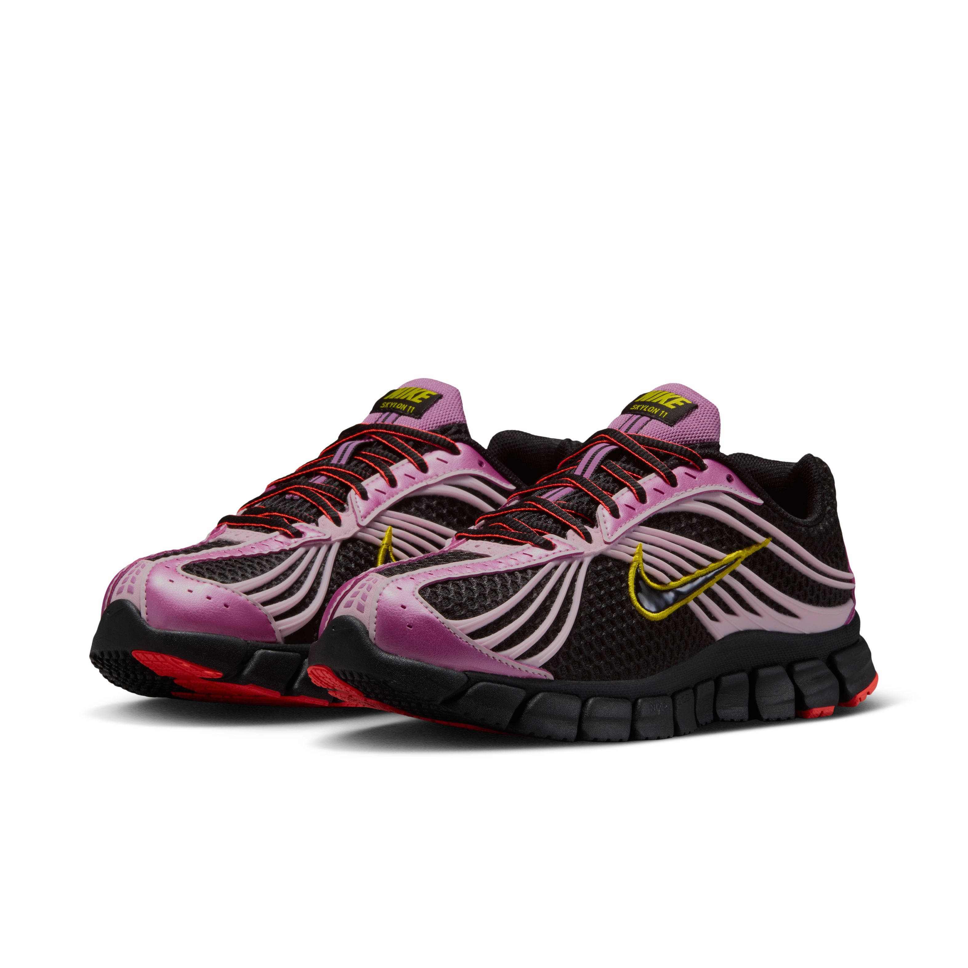 Nike Zoom Skylon 11 Light Magenta Pink Black IU7360-003 front