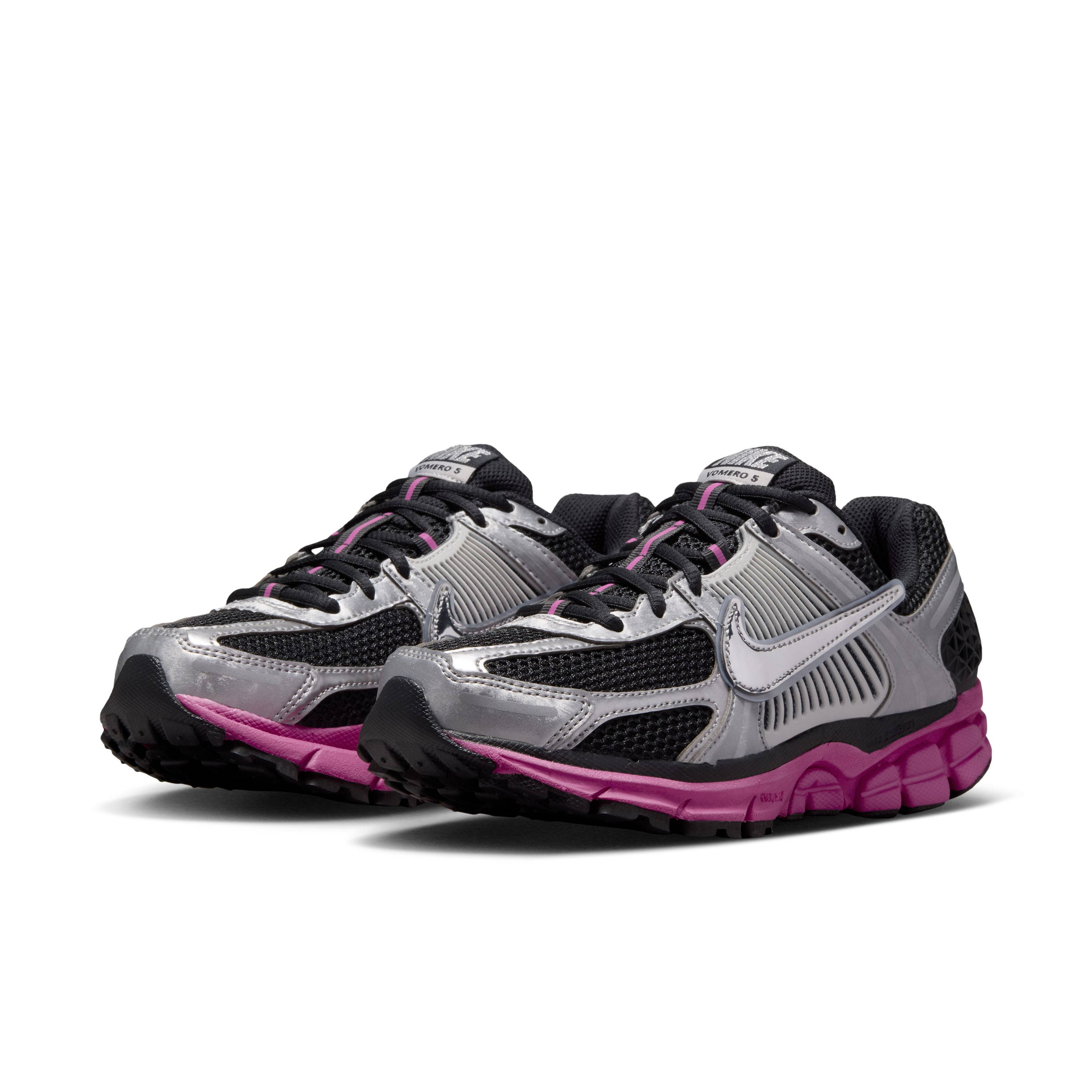 Nike Zoom Vomero 5 Black Fire Pink IV4686-045 front
