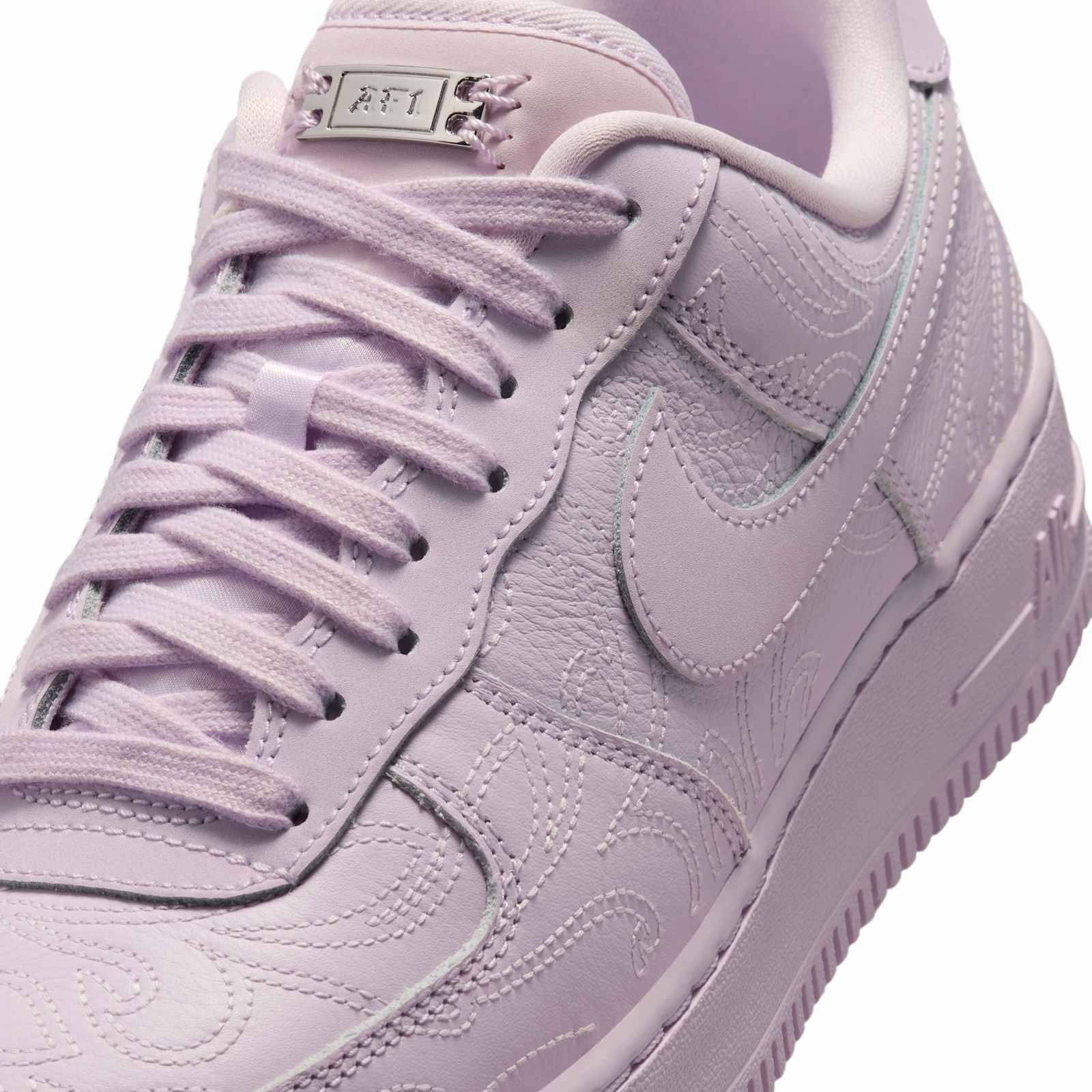 Nike Air Force 1 07 Bleached Lilac IO4842-500 side