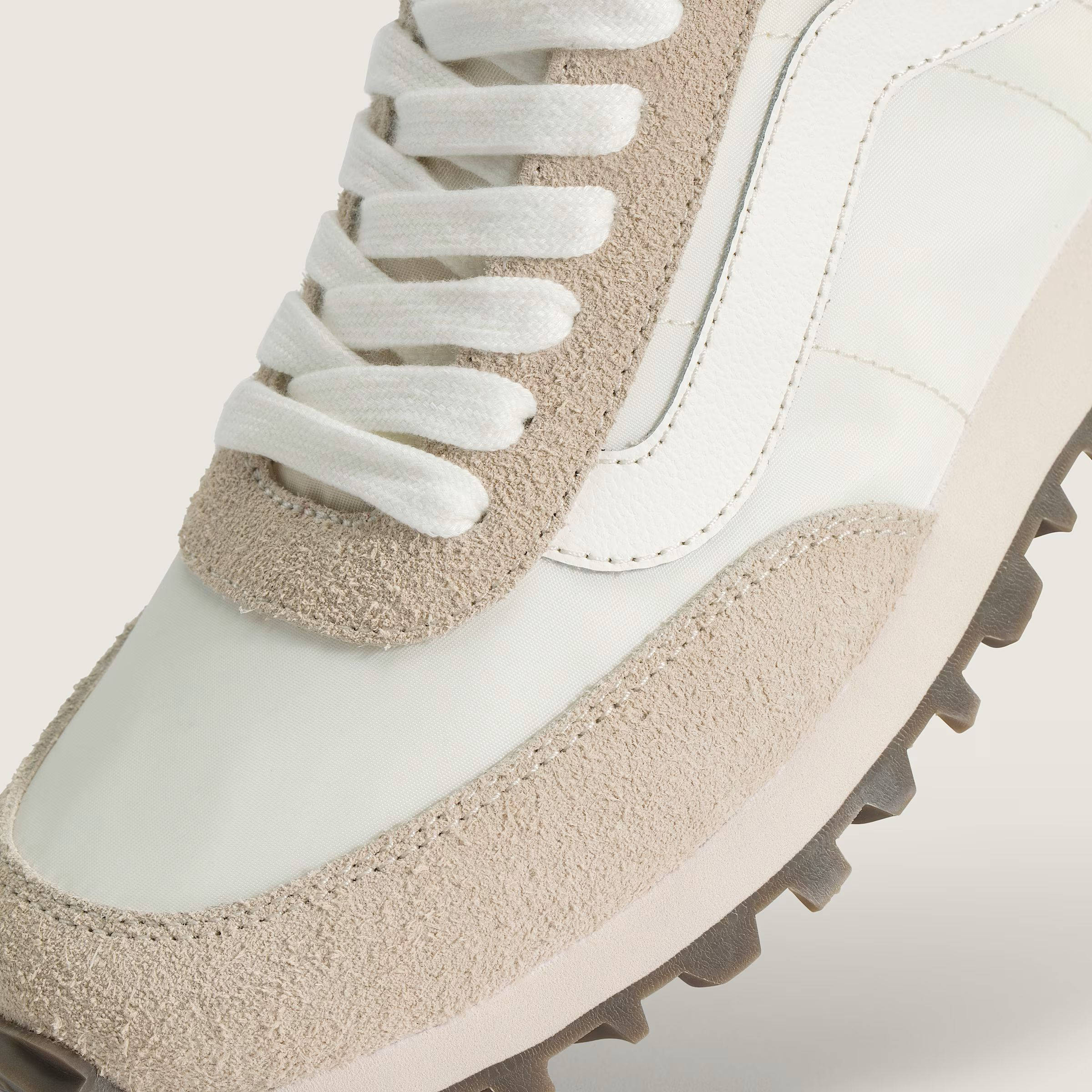 Vans Style 152 Premium White Beige VN0010VECCZ toe