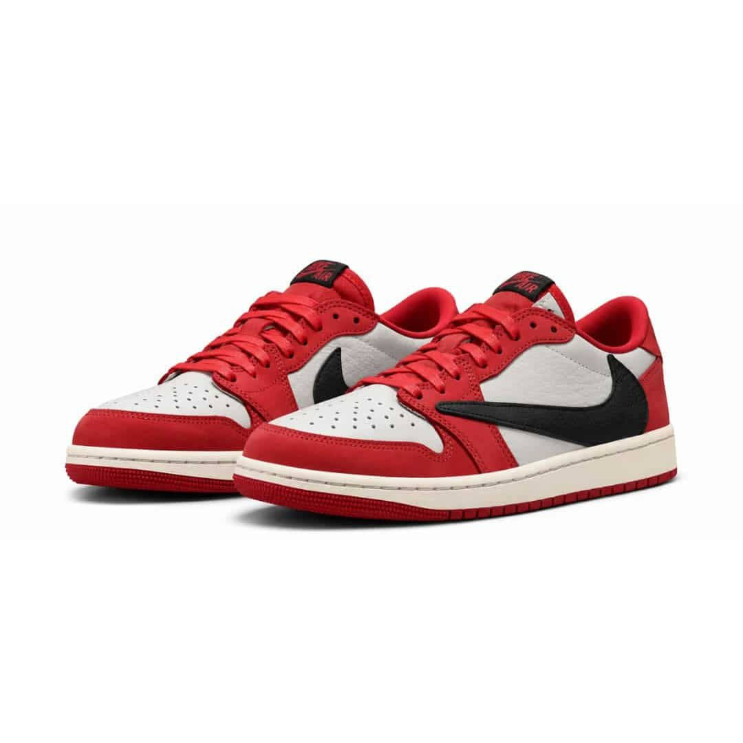 Travis Scott x Air Jordan 1 Low Chicago side