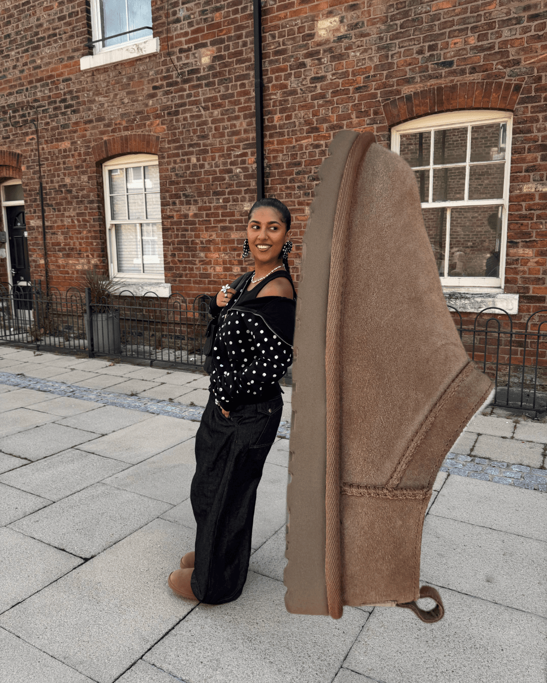 Classic Micro Boot Chestnut | Outfit
