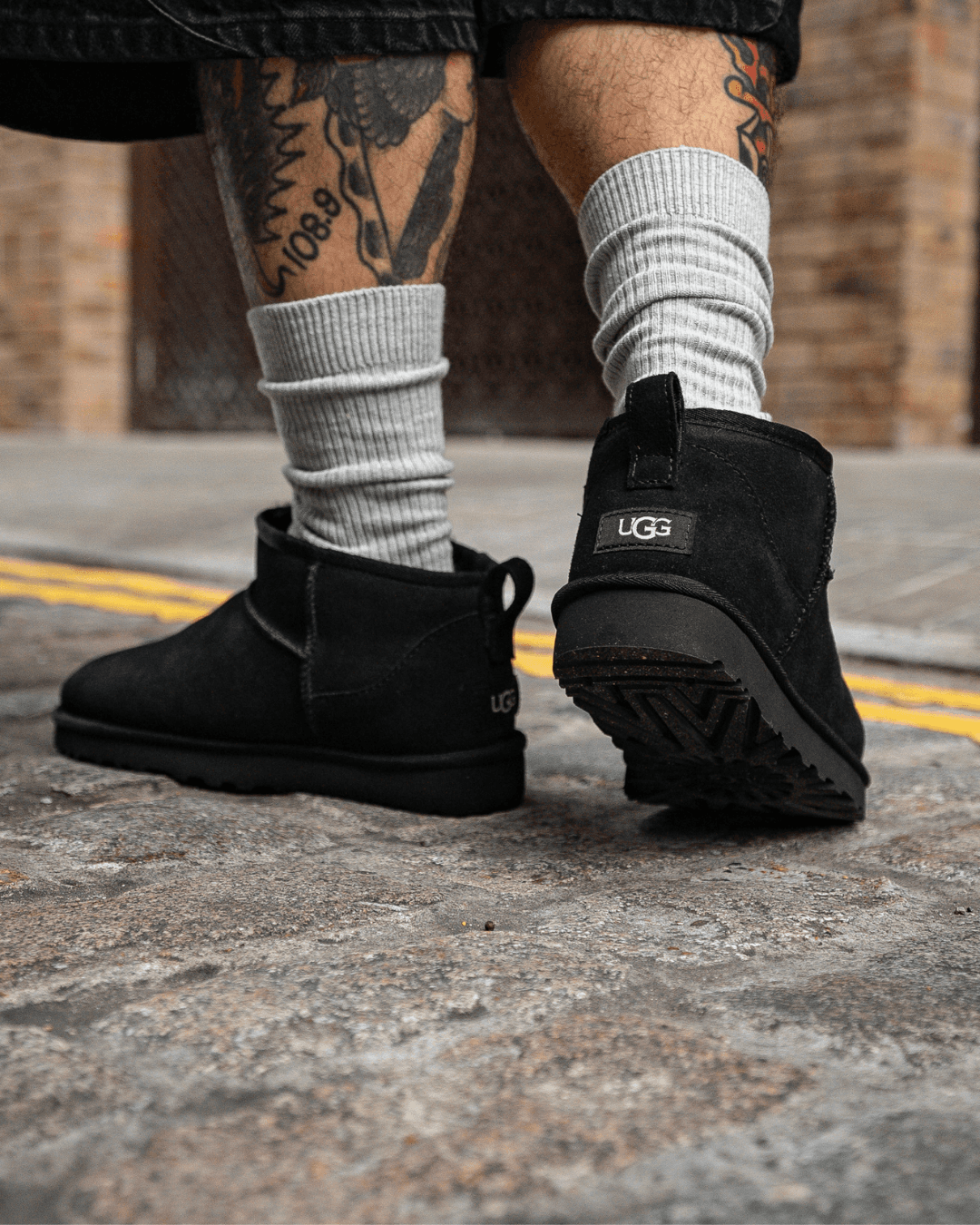 Men's Classic Ultra Mini Boot Black