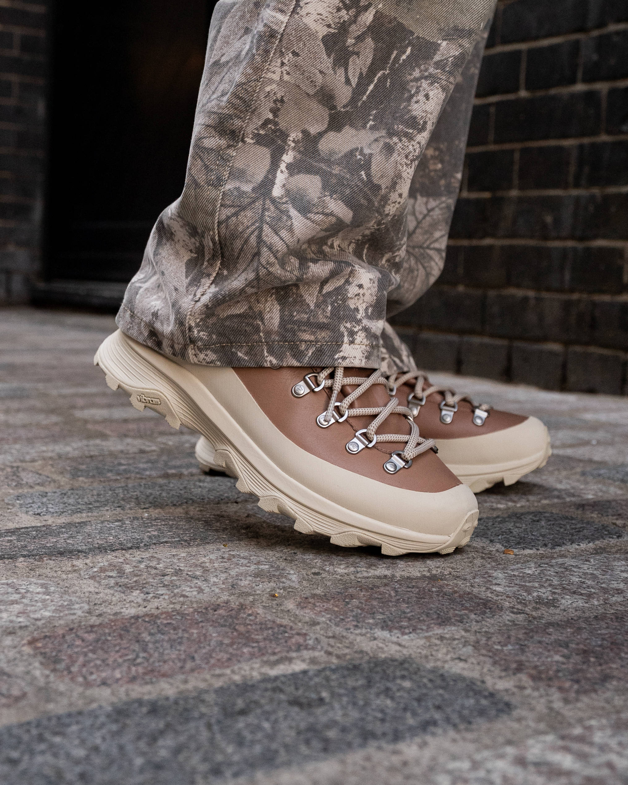 Ontario Speed Leather Lace SE Hazel on feet