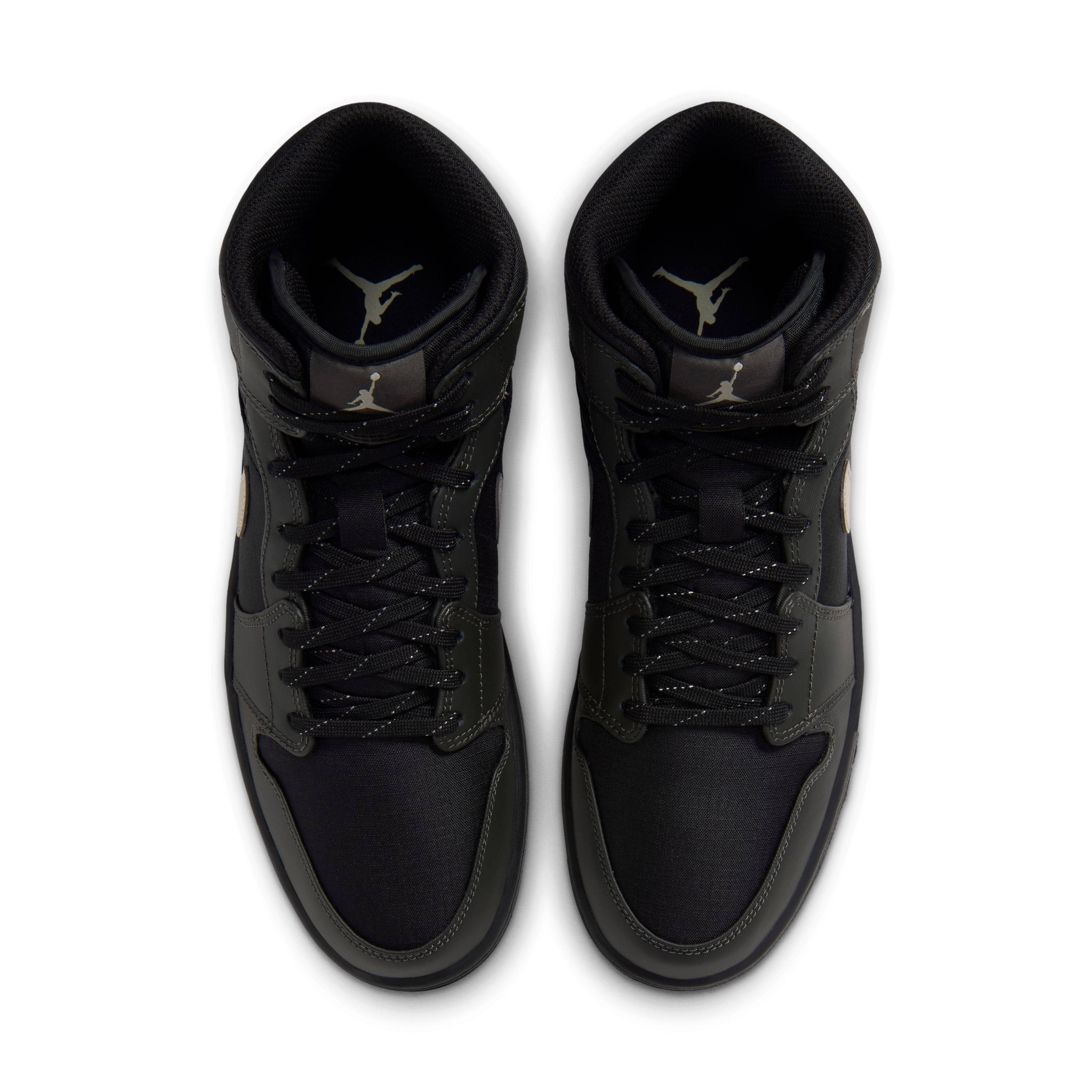 Air Jordan 1 Mid Utility Black Spruce Fog IX6982 001 middle