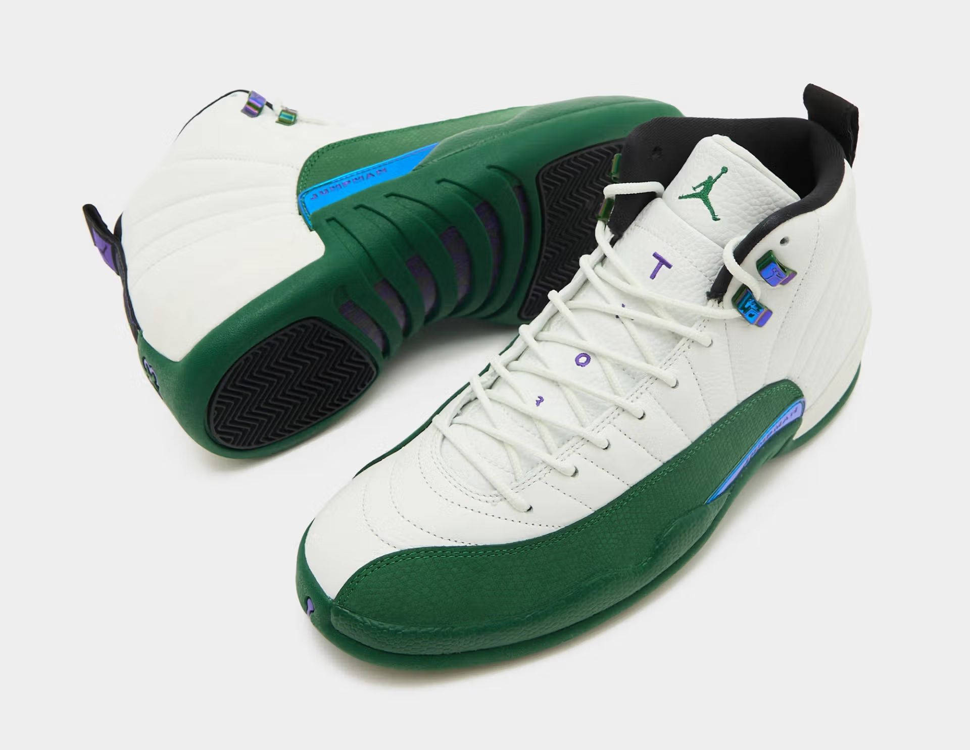 Air Jordan 12 Bucks CT8013 103 side