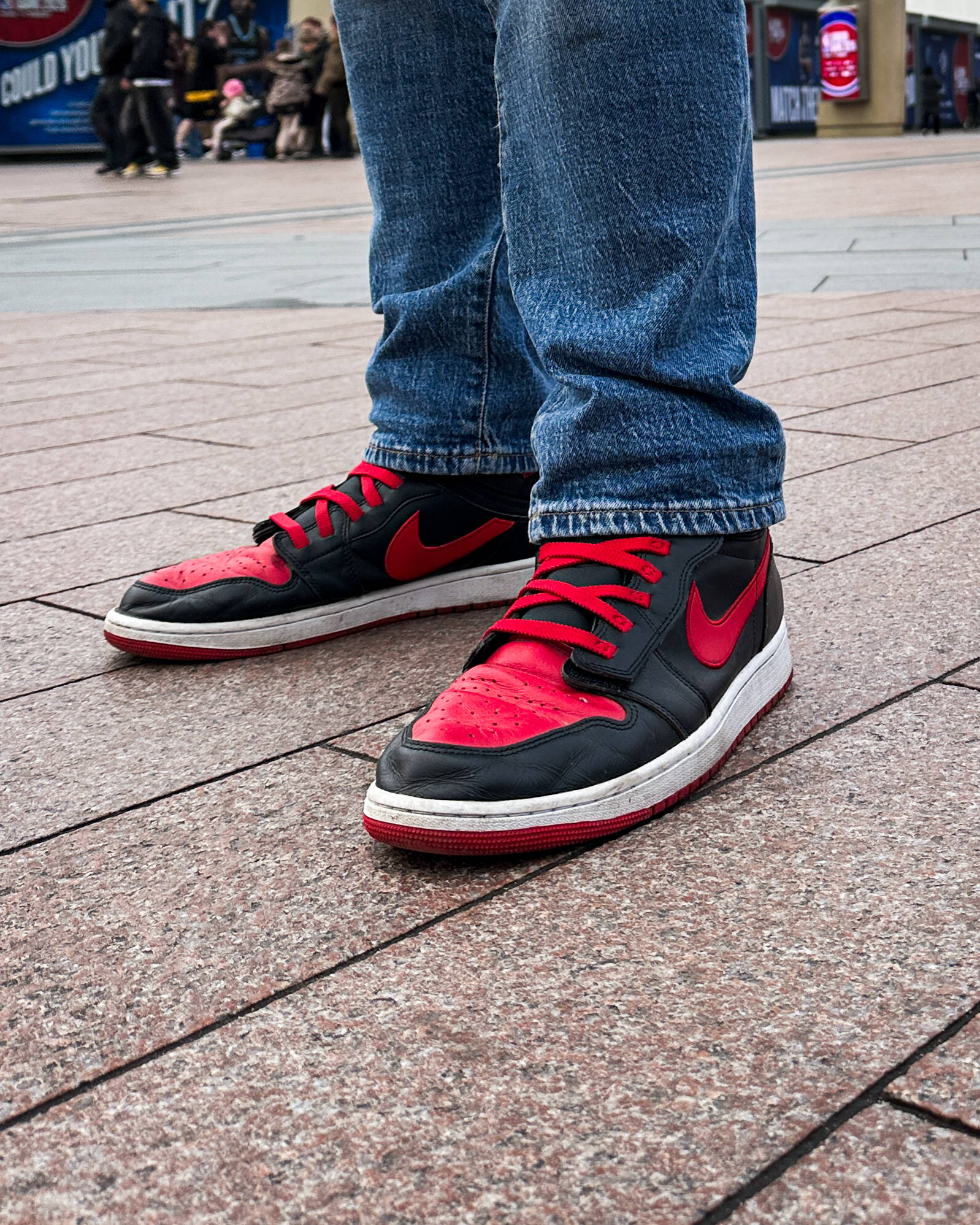 jordan 1 london on feet
