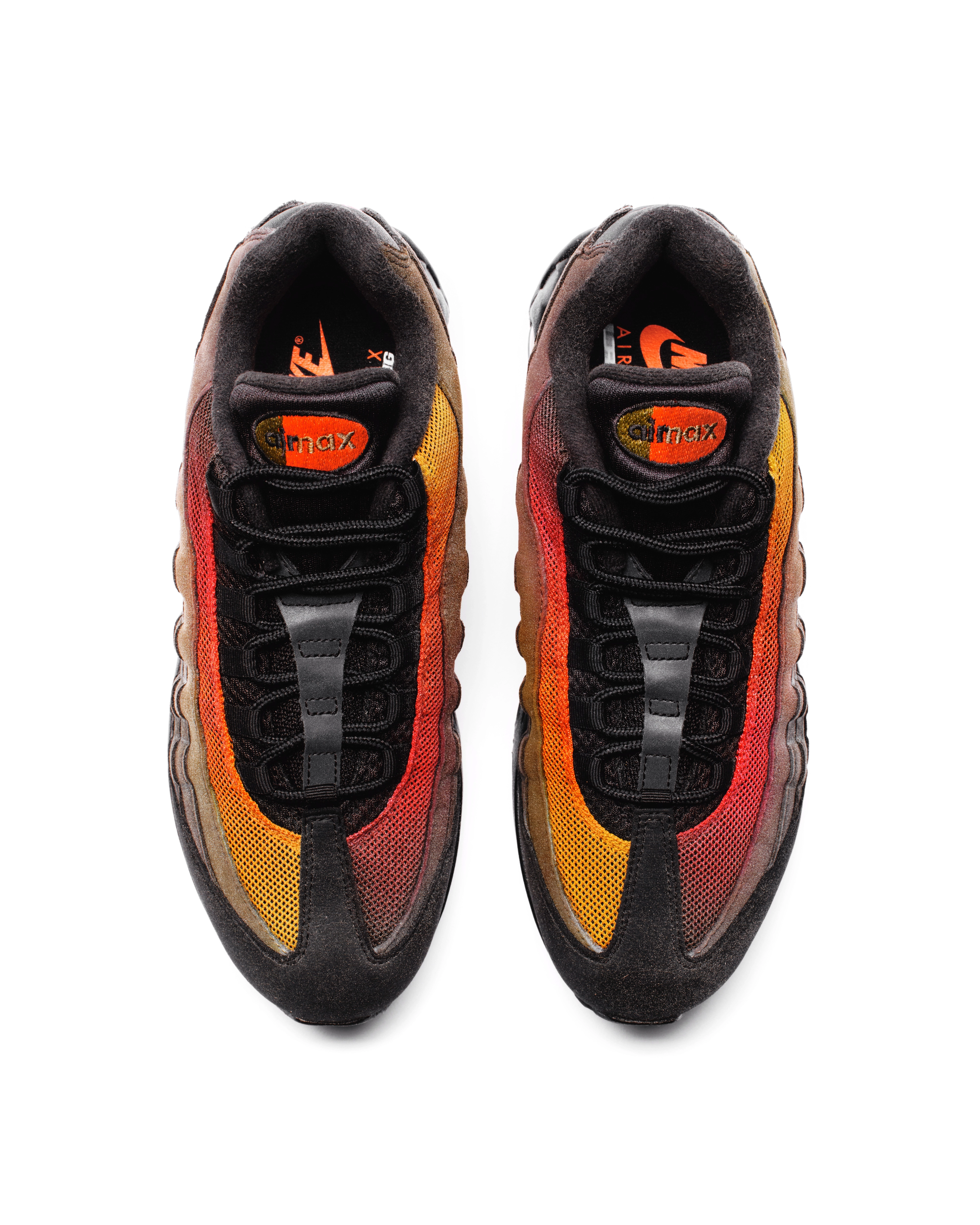 LORENZ.OG x Block P Nike Air Max 95 Volcano top down view showing gradient colour detail across layered panels