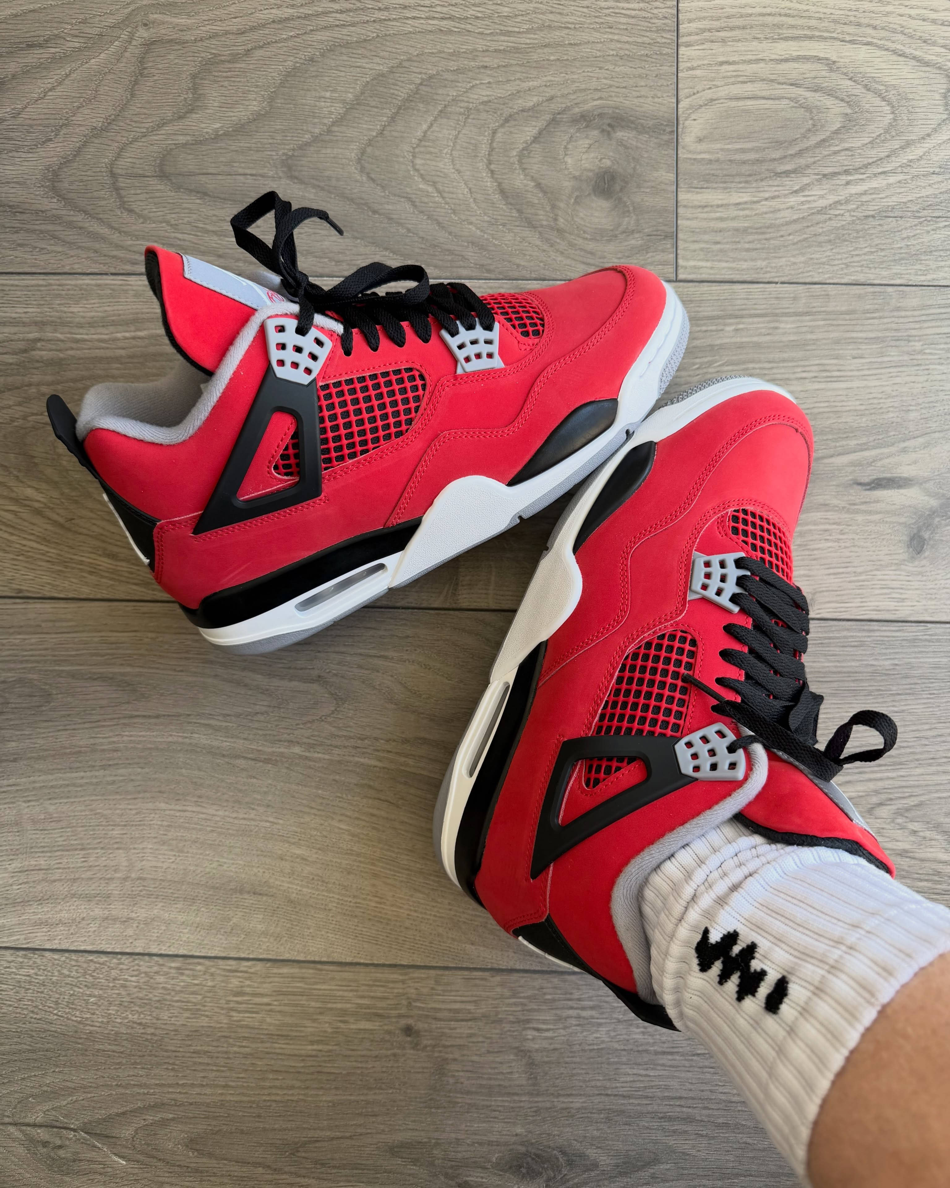 jordan 4 toro bravo