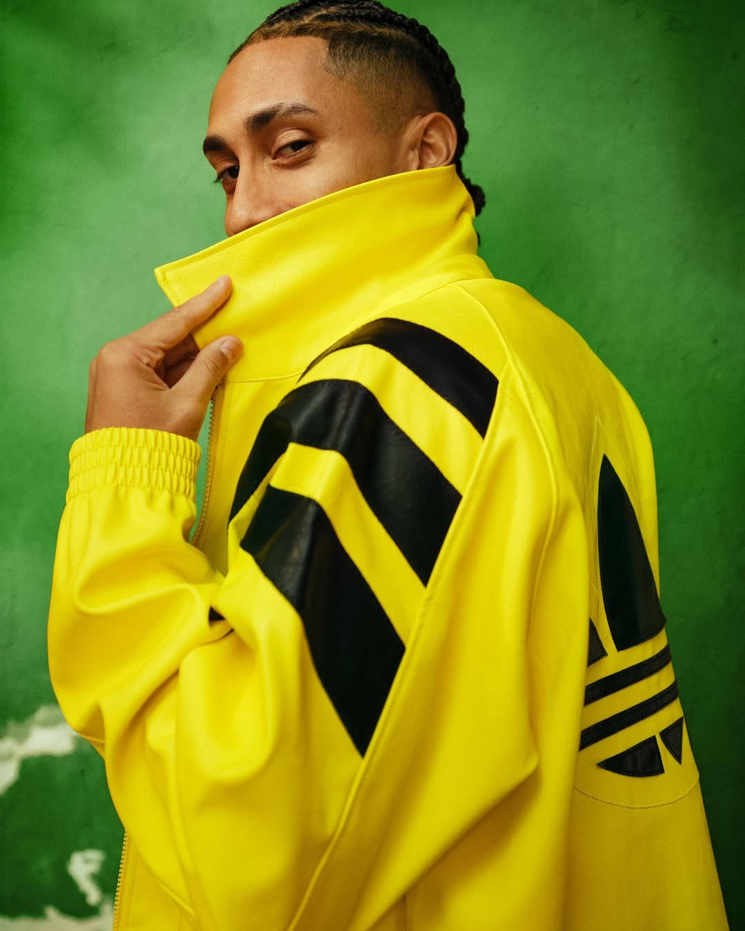 adidas©
