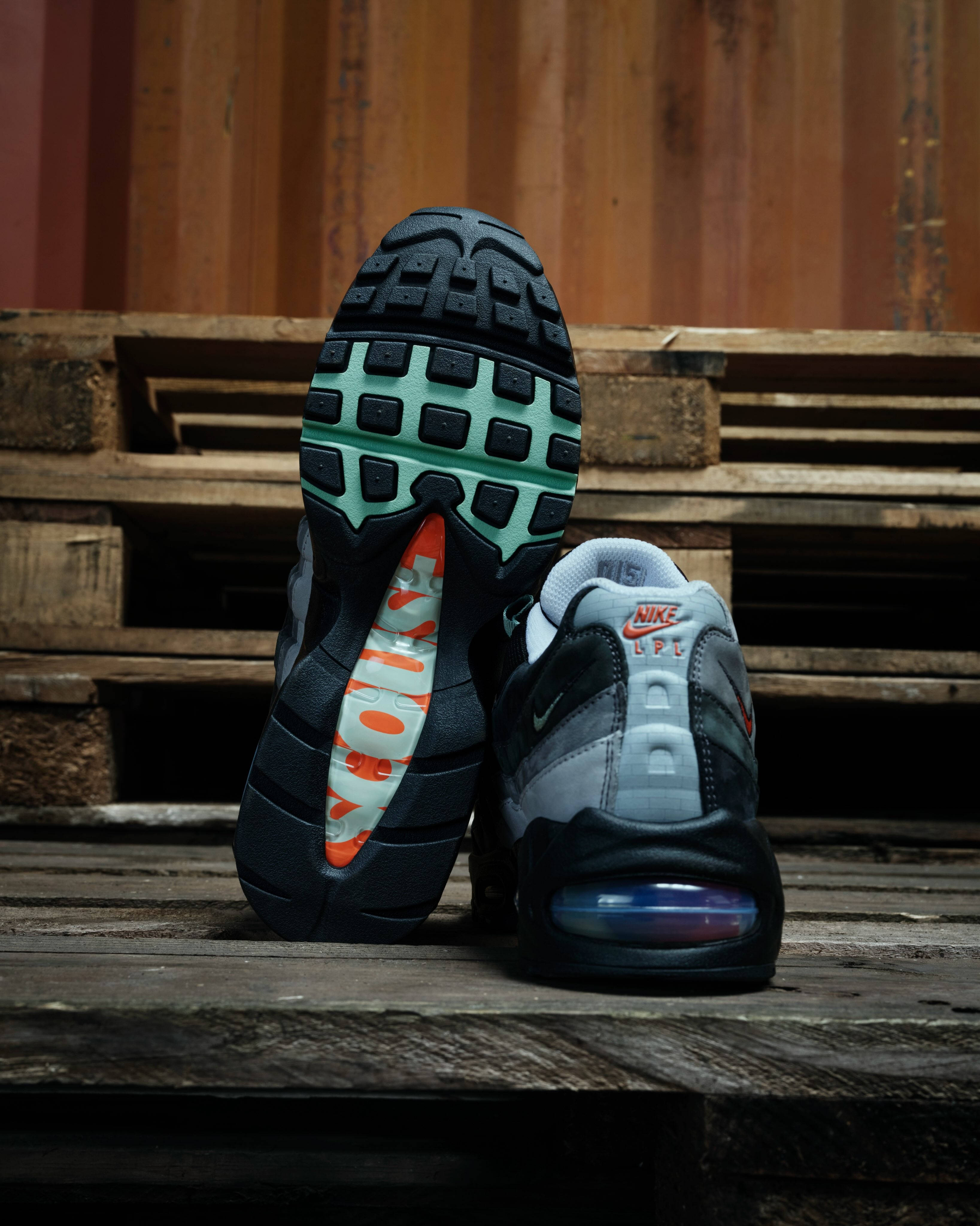 Liverpool air max 95 JD sports exclusive