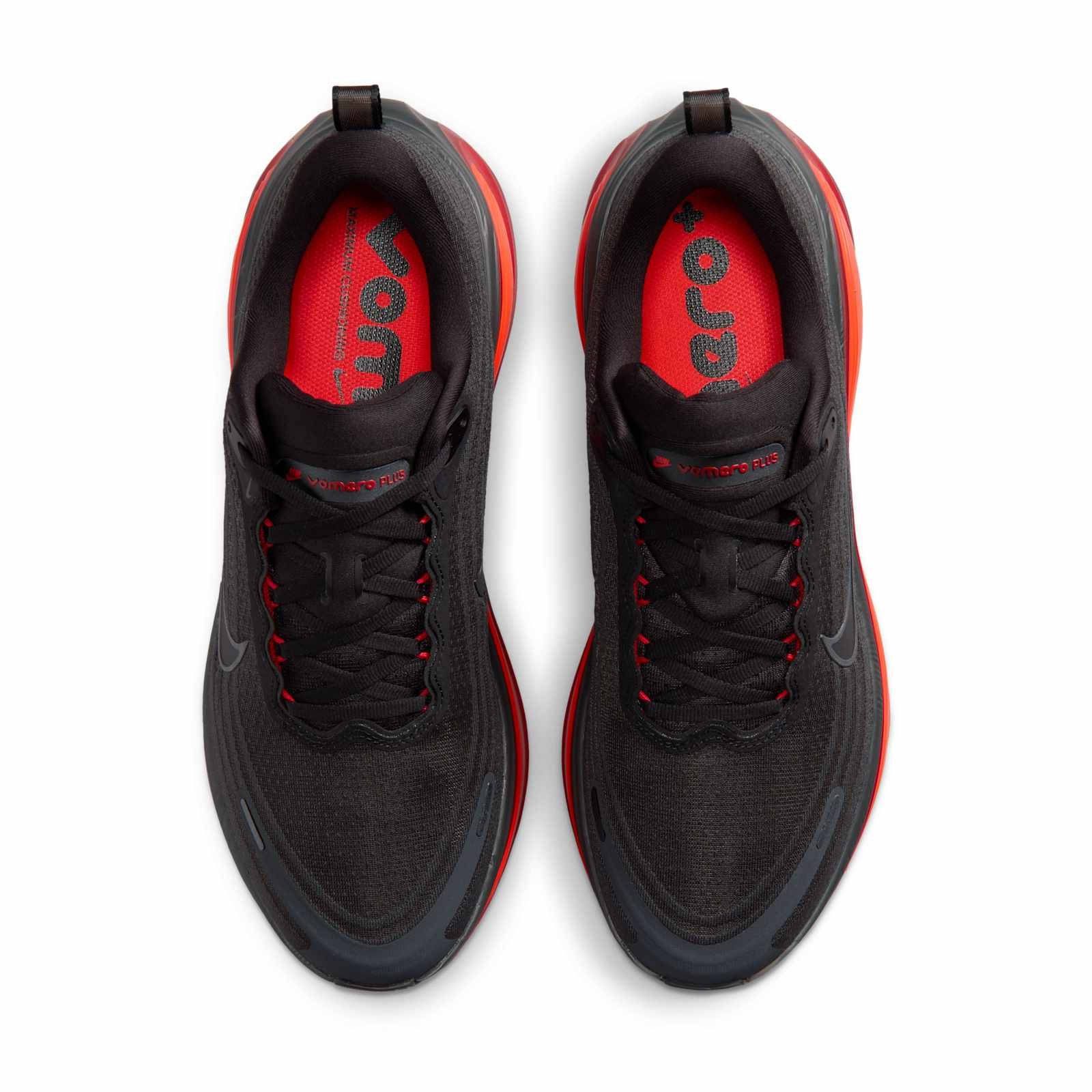 Nike Vomero Plus Bred HV8150 017 middle