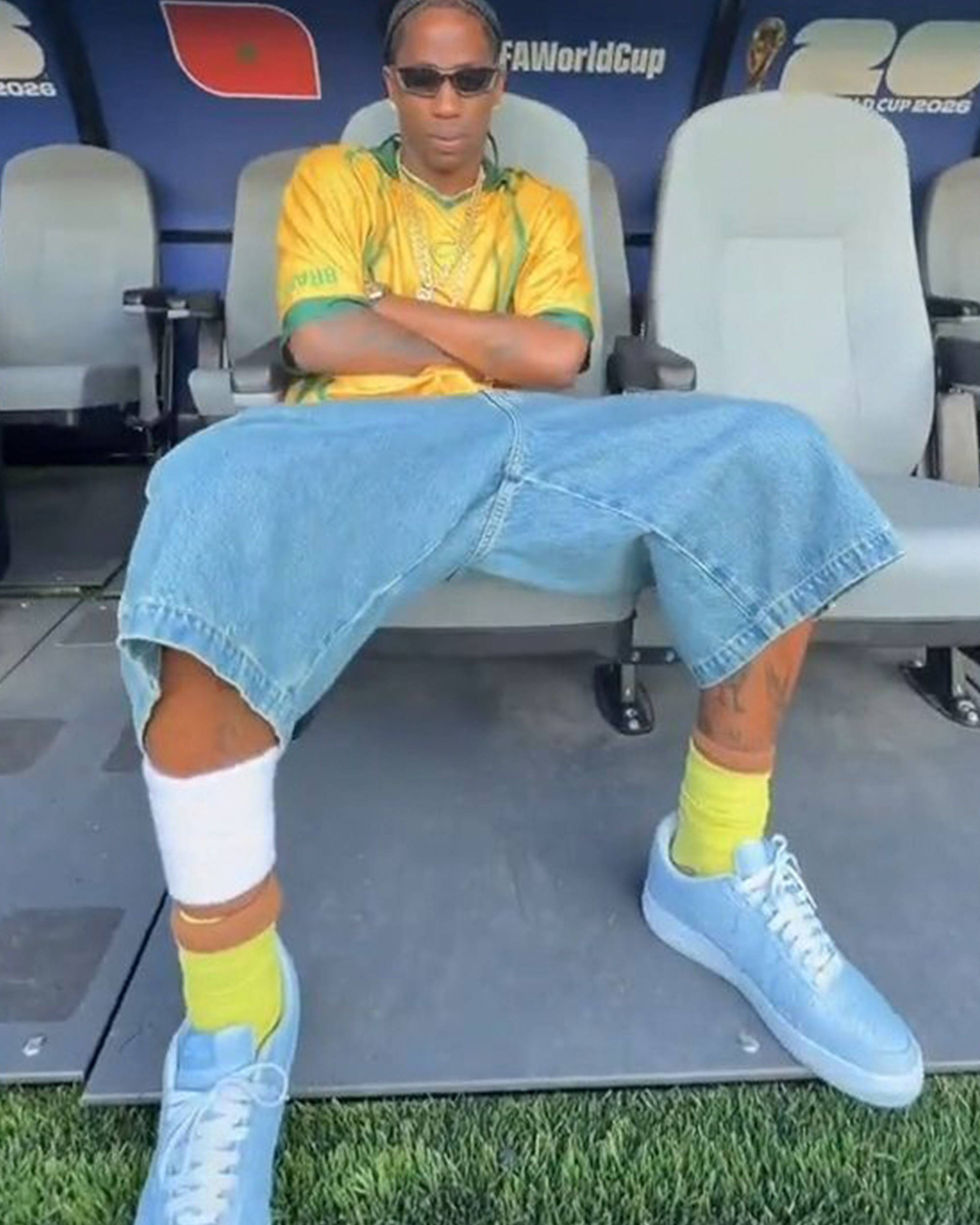 travis scott air force 1 ice blue outfit travis football