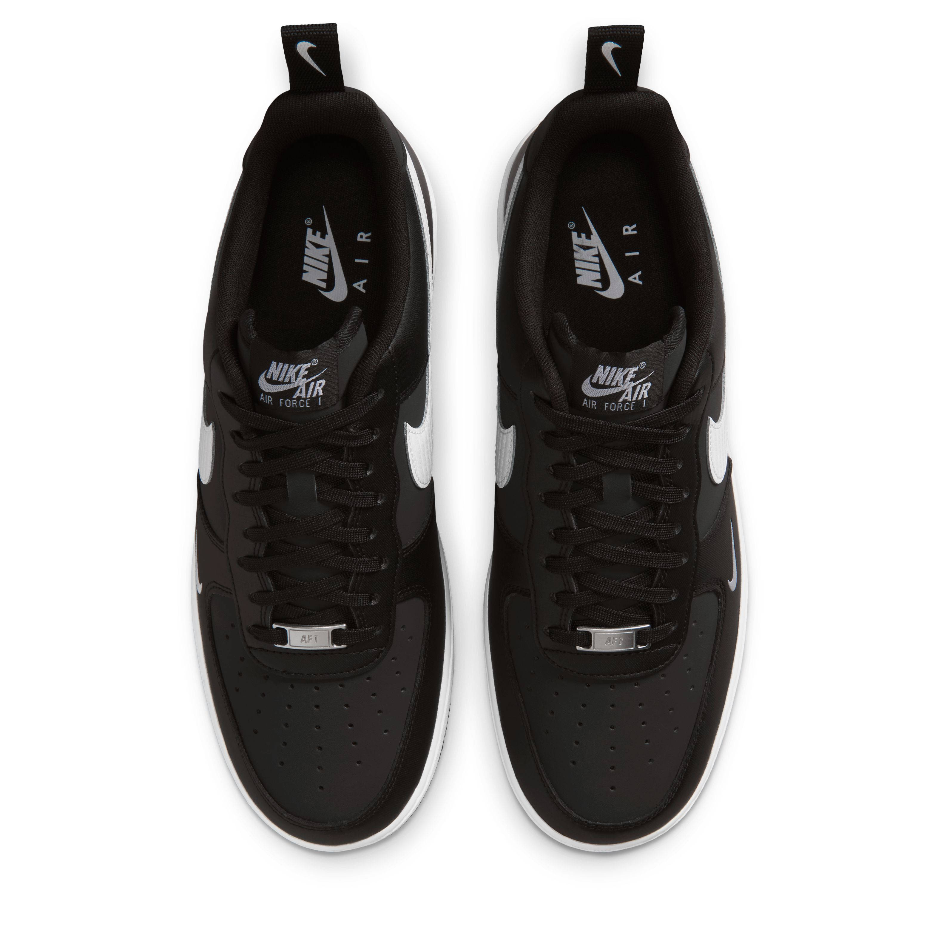 Nike Air Force 1 07 Black White IR5599 001 middle