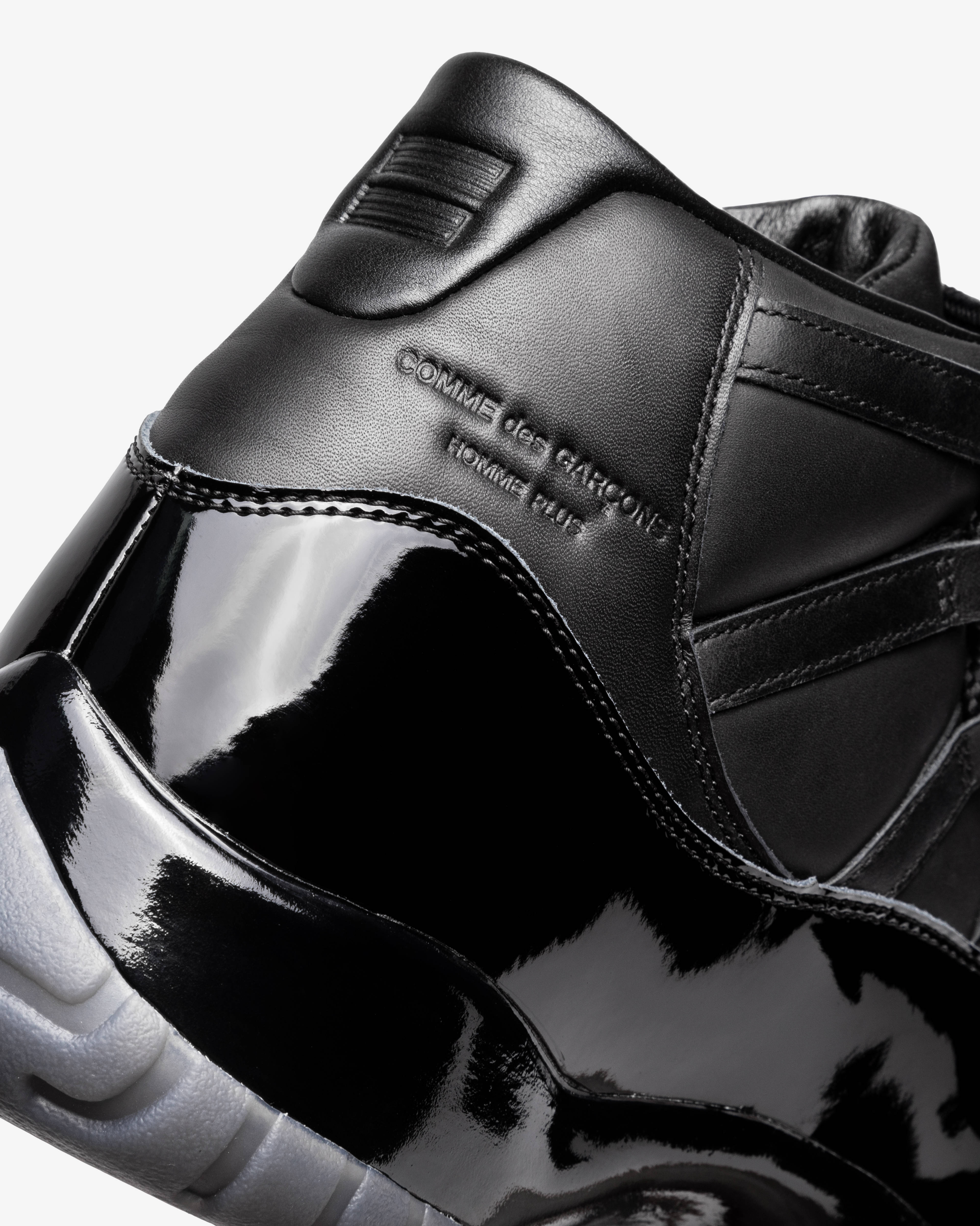 comme des garcons air jordan 11