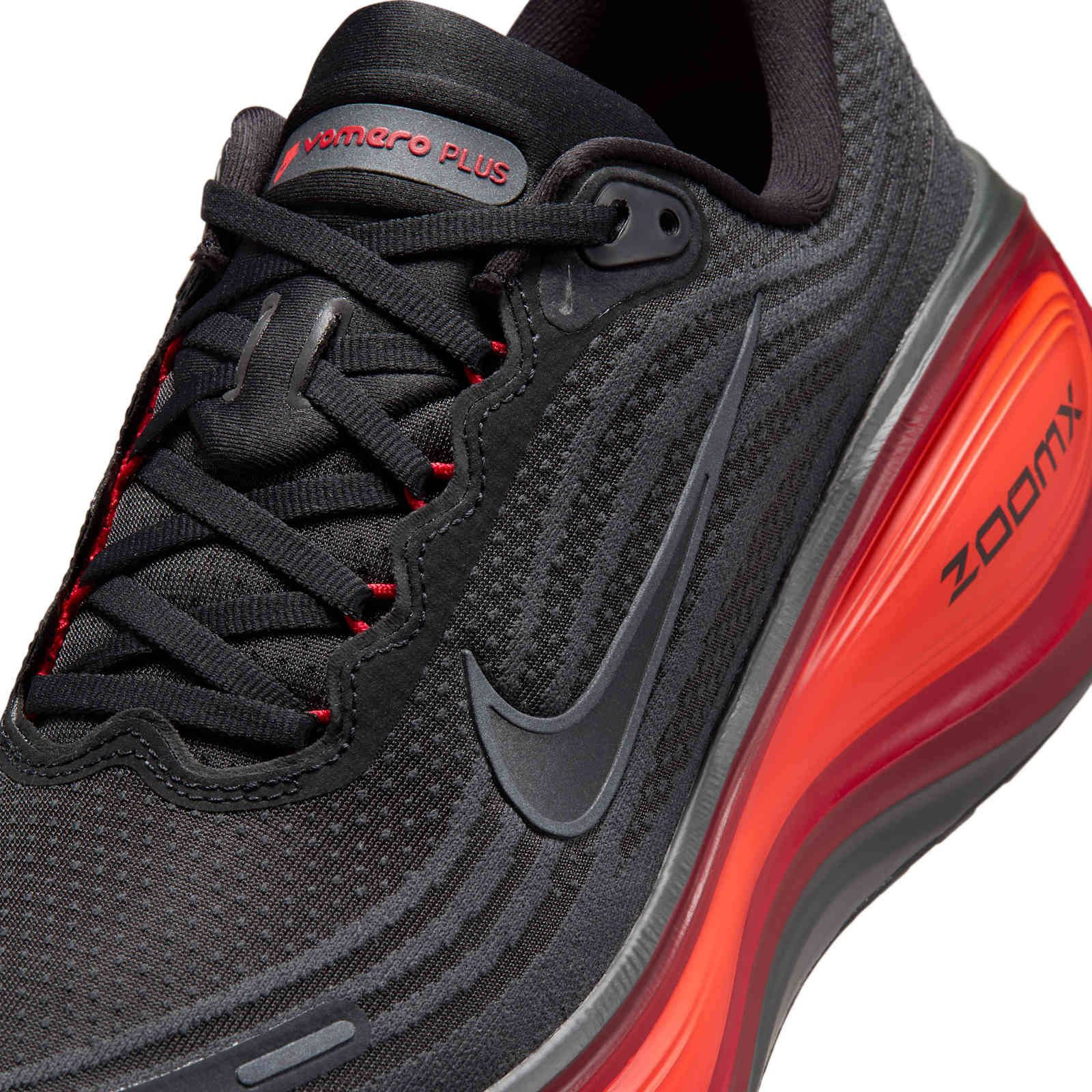 Nike Vomero Plus Bred HV8150 017 side