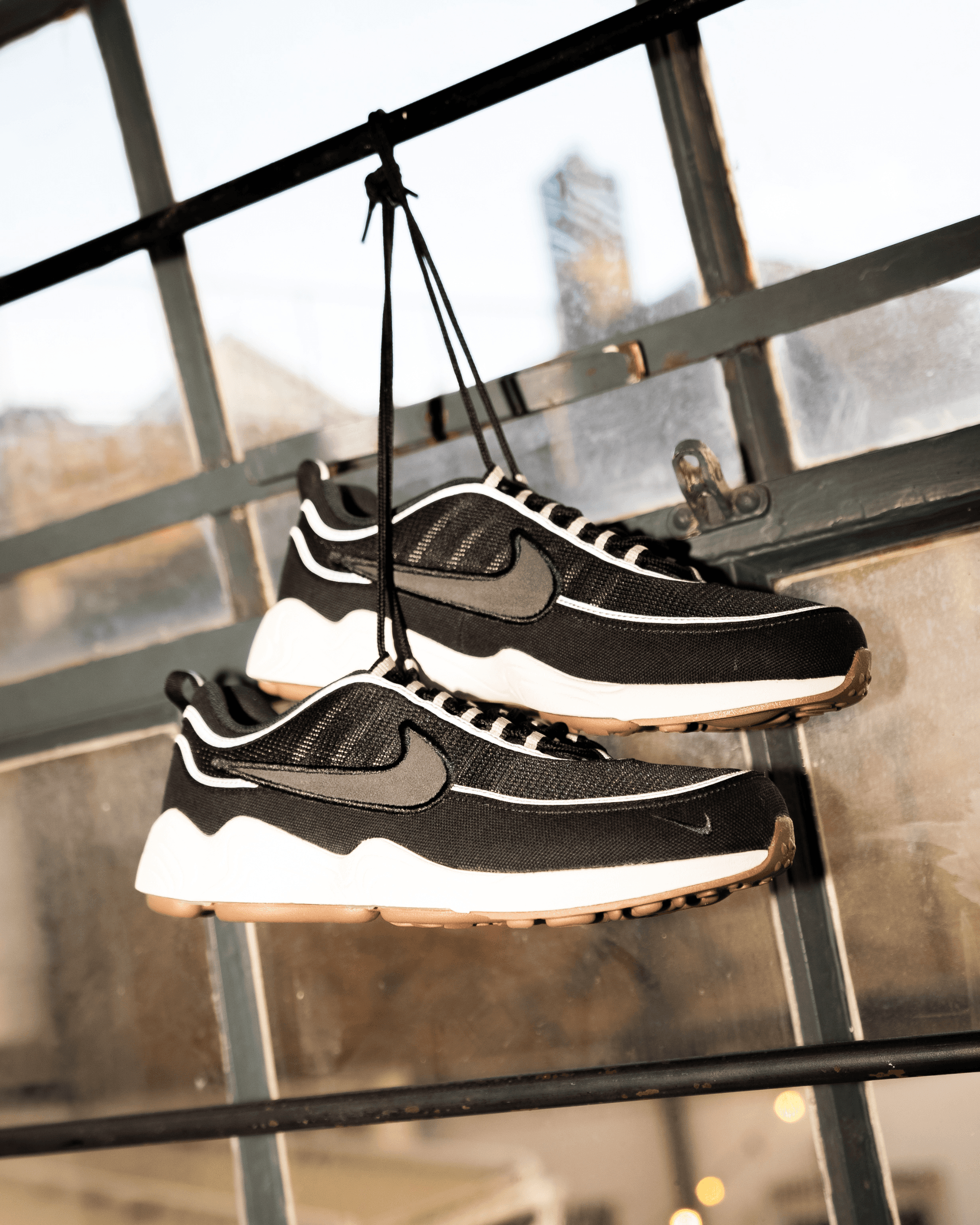 Nike Air Zoom Spiridon Off Noir Cave Purple