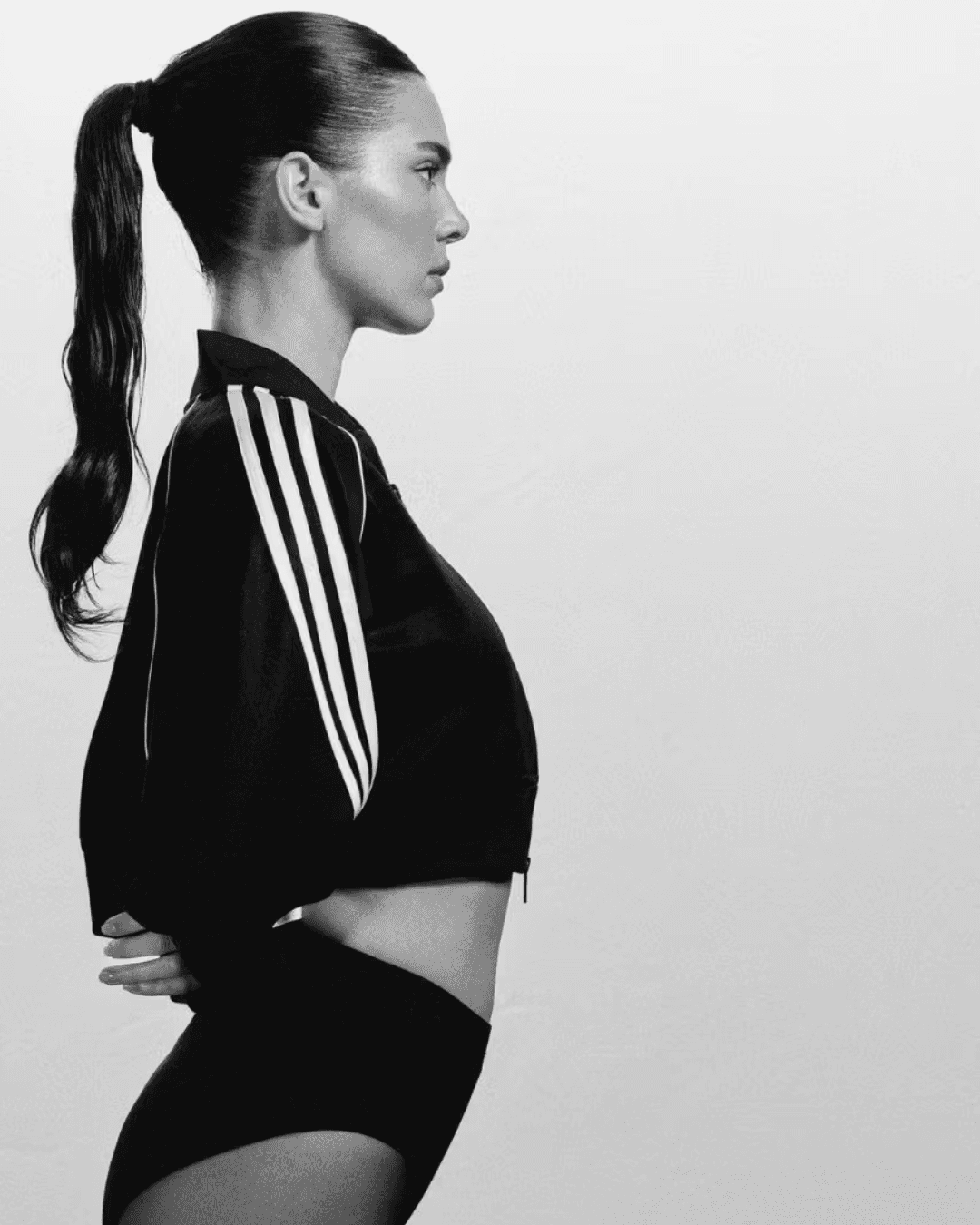 Kendall Jenner’s Picked a Side in the Sneaker Wars (Sorry, Kim)