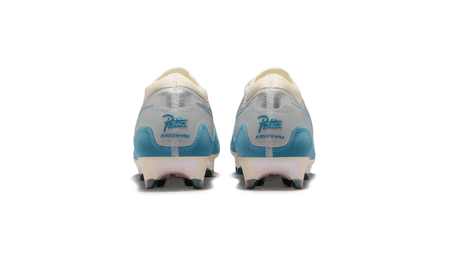 Patta x Nike: The "Noise Aqua" Waves Hit the Pitch