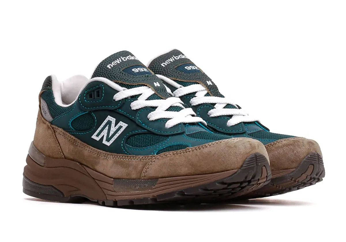 New Balance 992 Medusa Green U992BB front