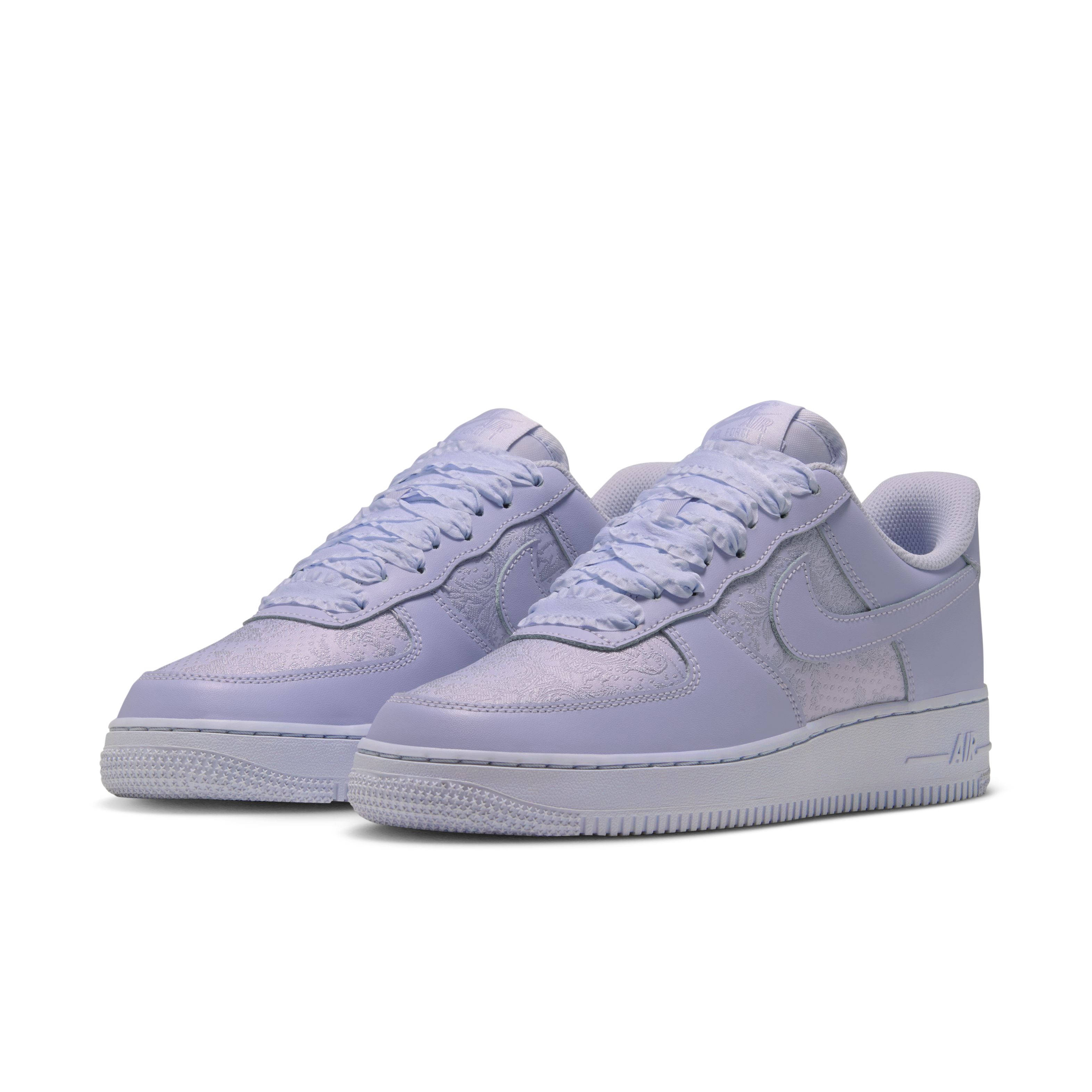 Nike Air Force 1 '07 SE Ghost IX5099 001 front